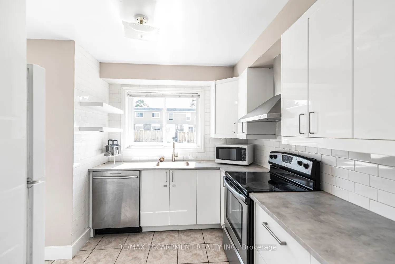 25 Bryna Avenue, #F