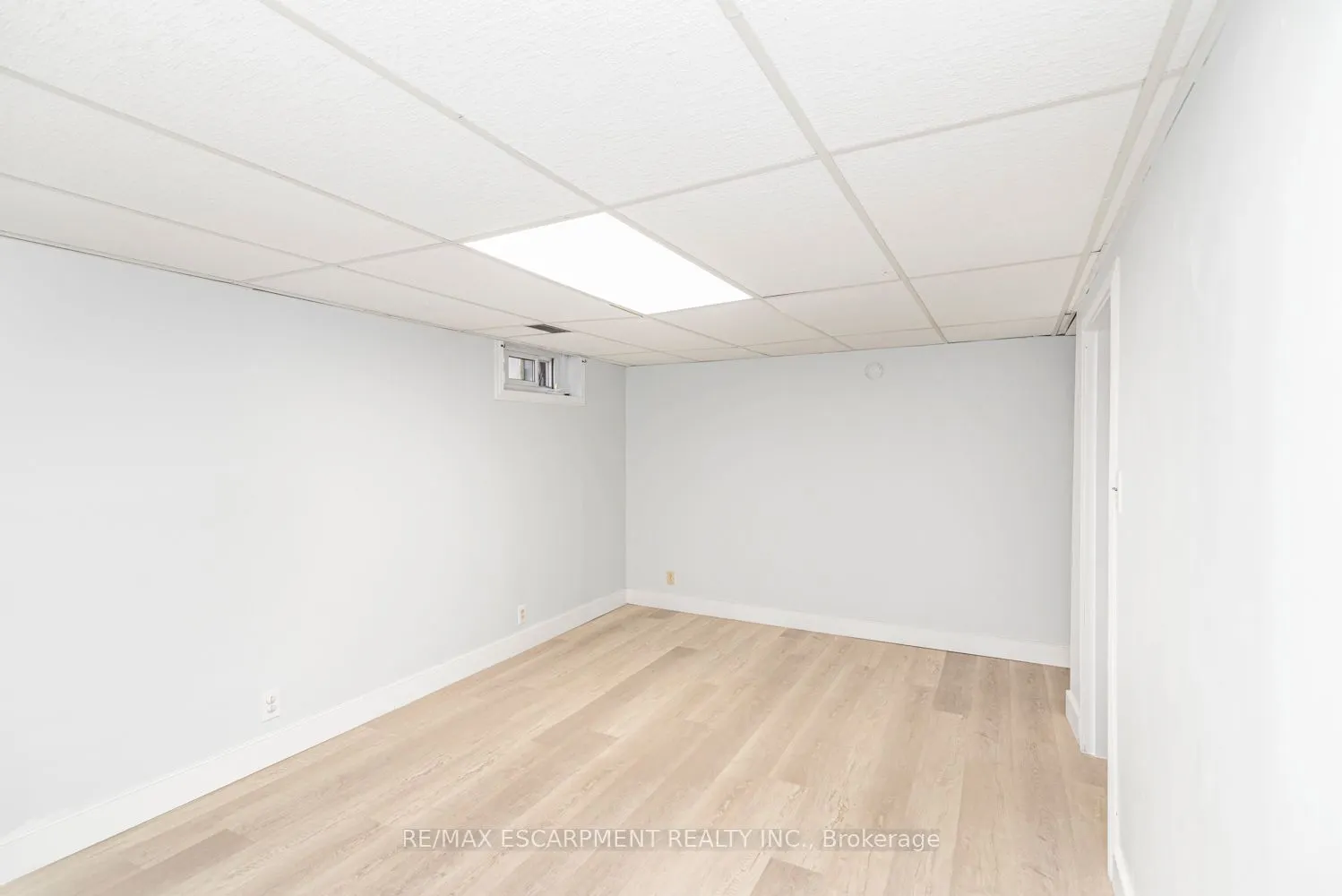 25 Bryna Avenue, #F