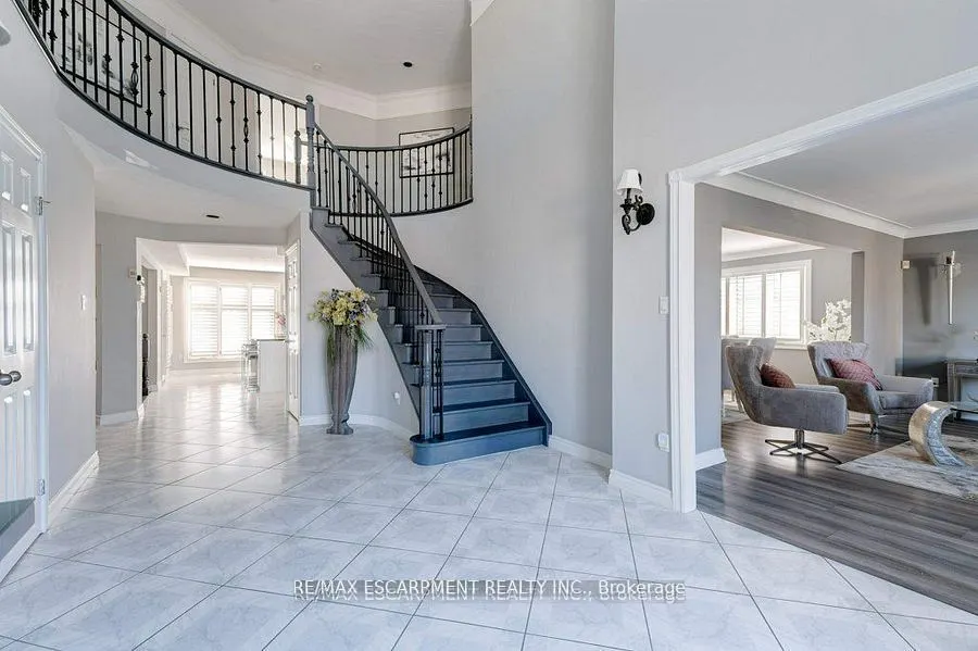 35 Lido Drive