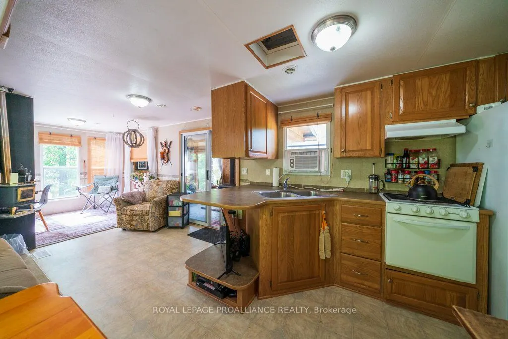 216 Glastonbury Road