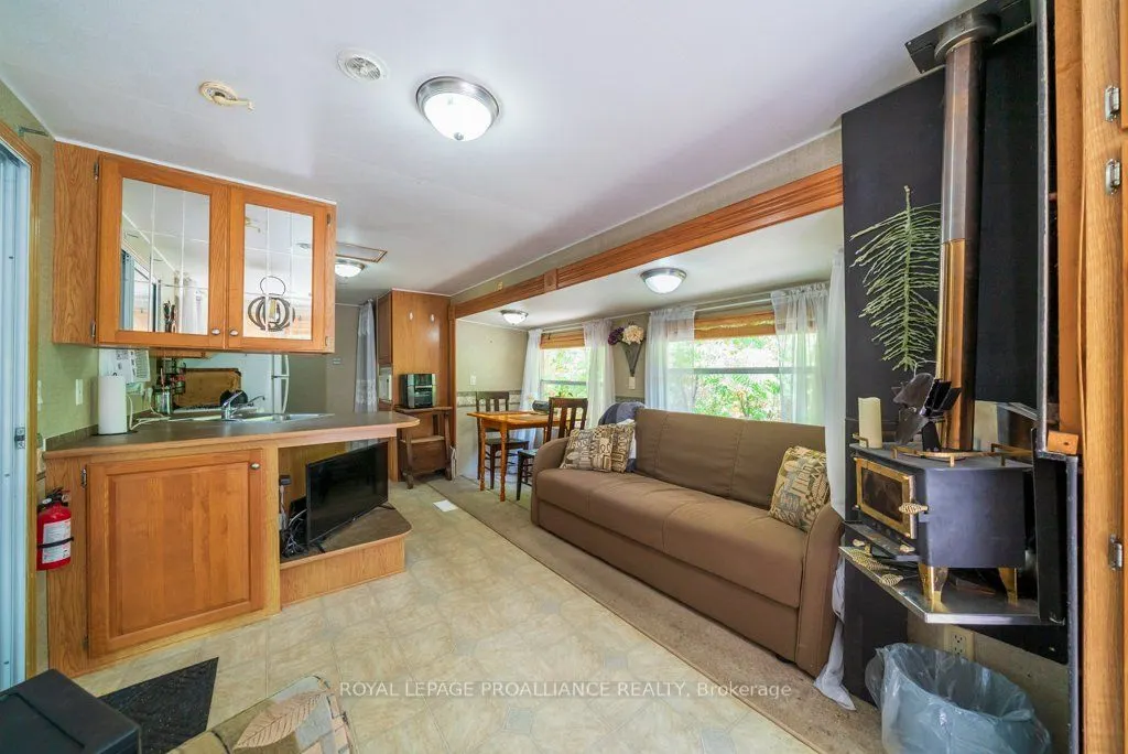 216 Glastonbury Road