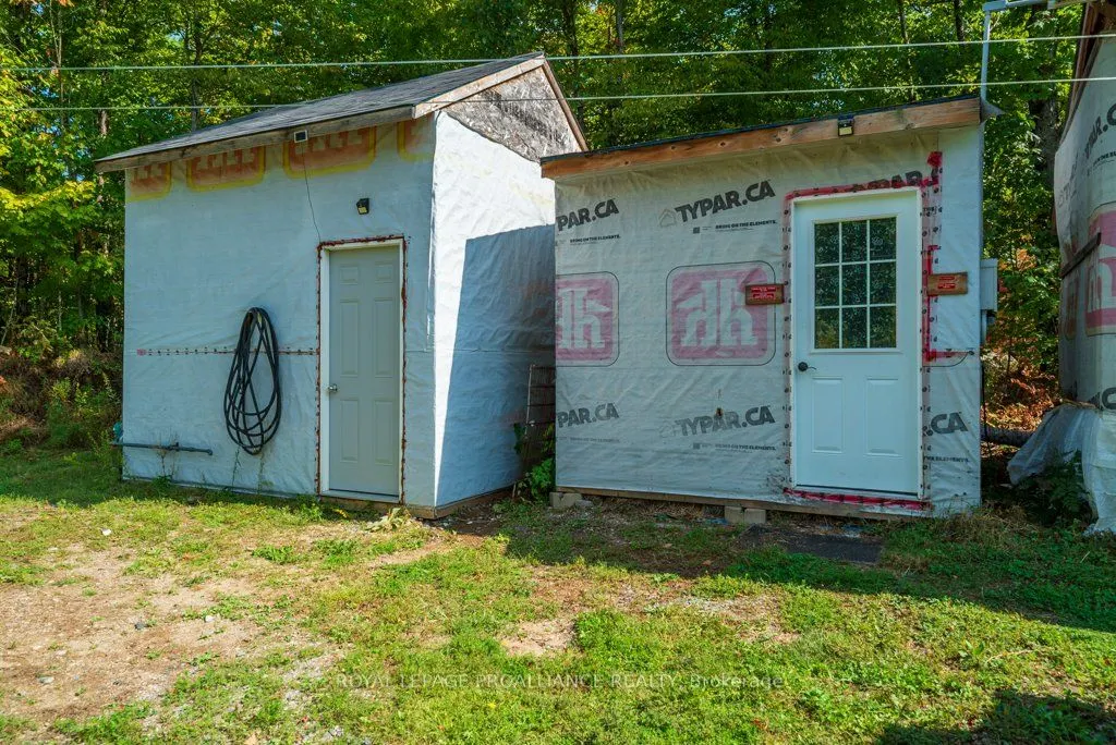 216 Glastonbury Road