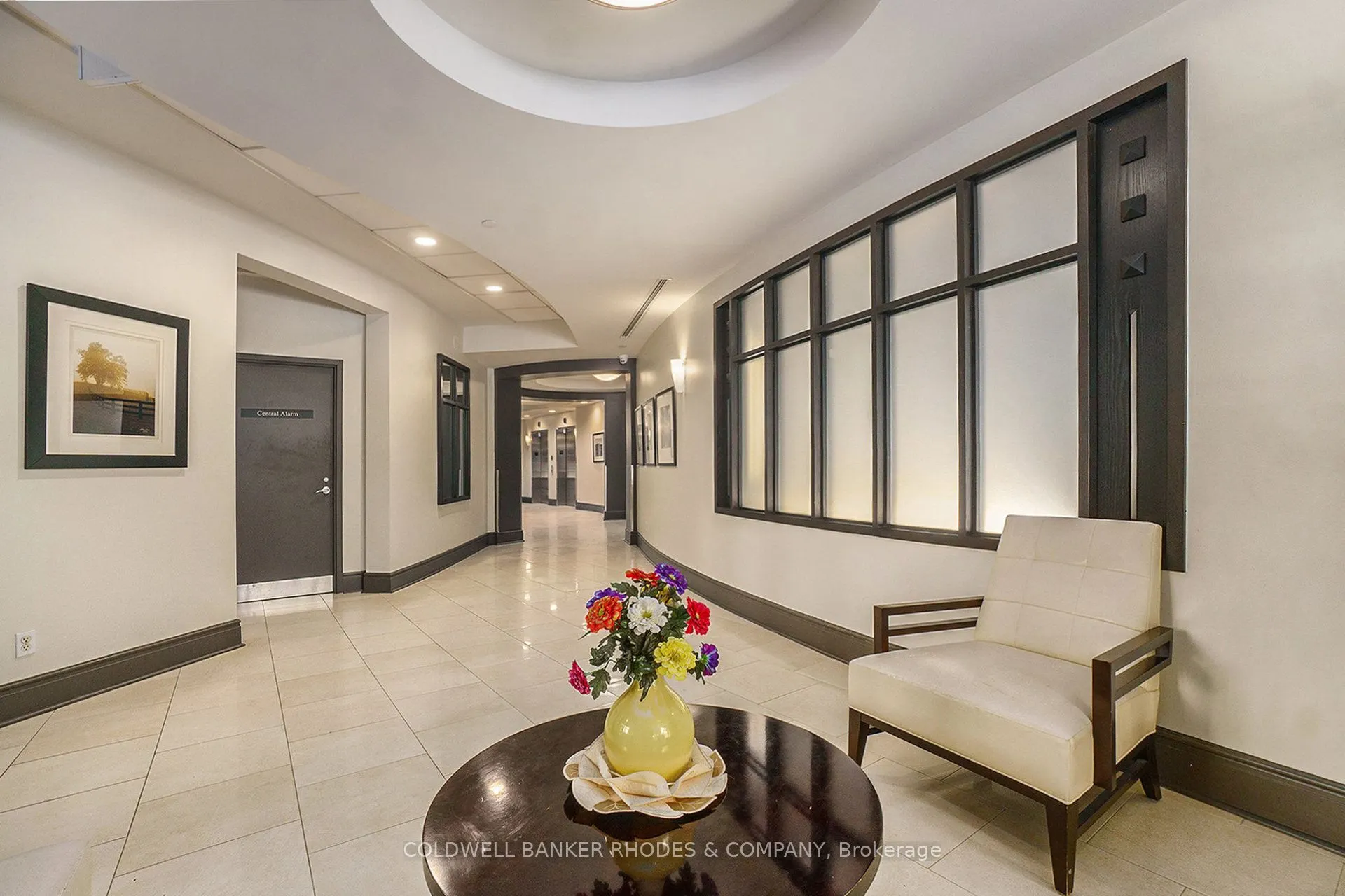 95 Bronson Avenue, #401