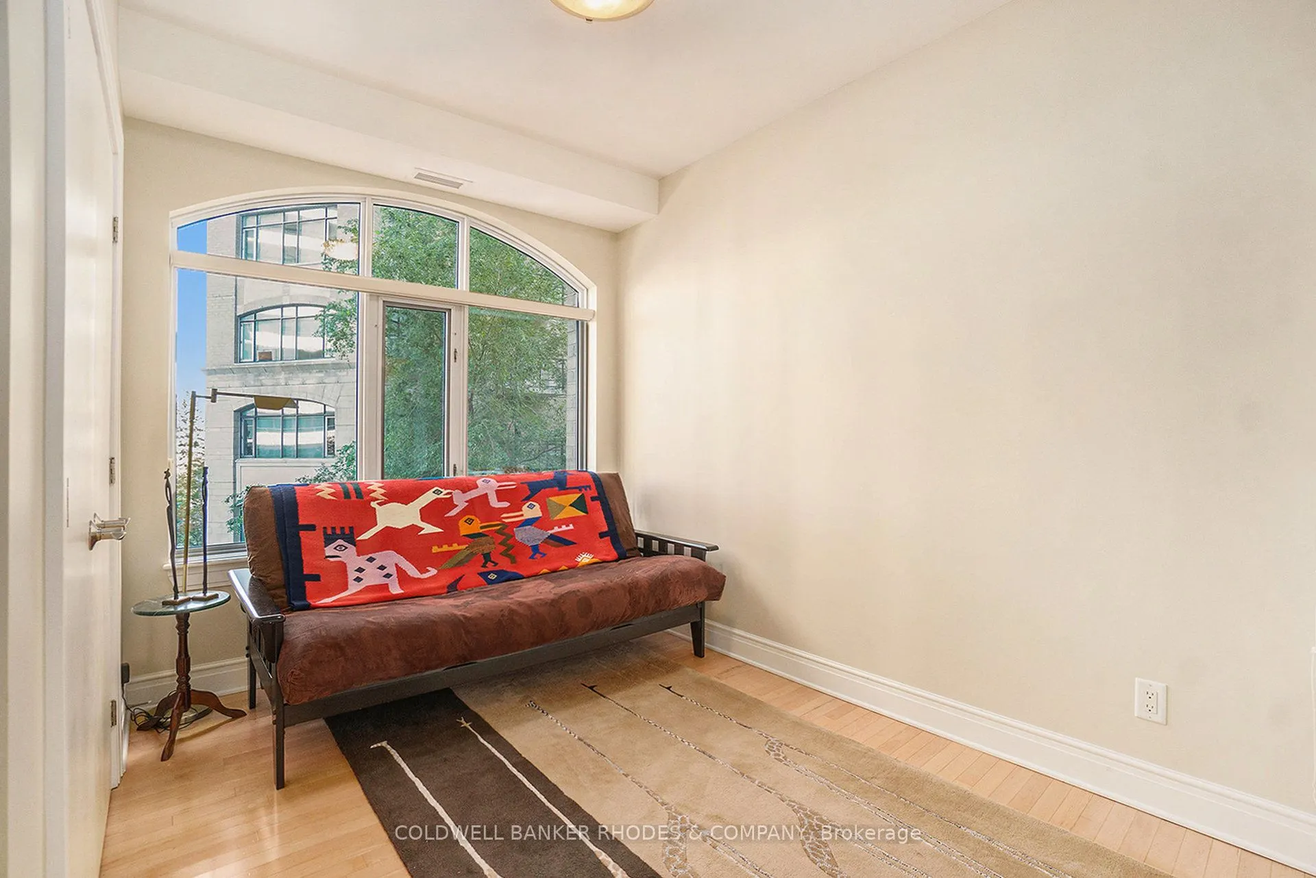 95 Bronson Avenue, #401