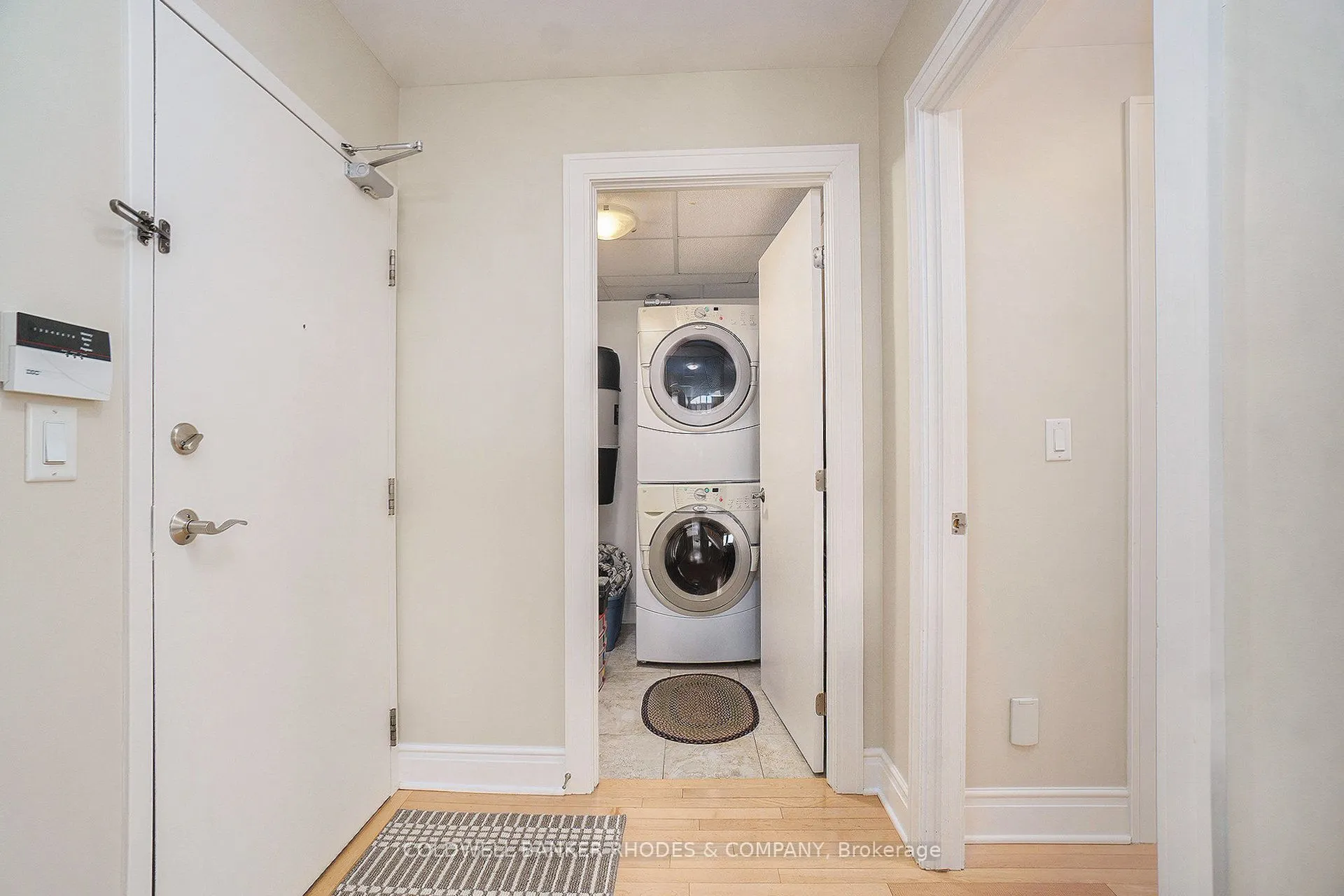 95 Bronson Avenue, #401
