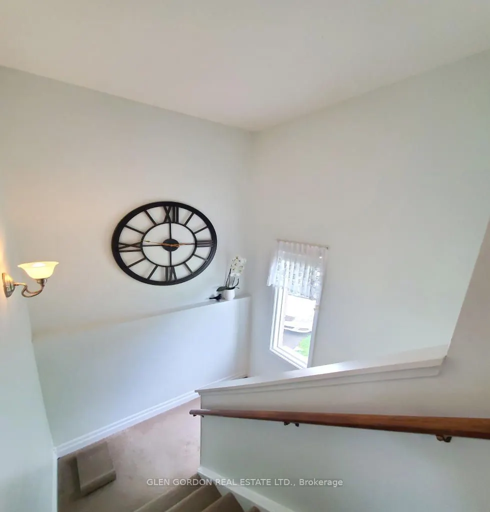 63 Caprice Crescent