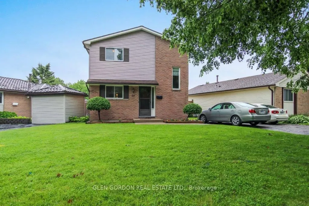 63 Caprice Crescent
