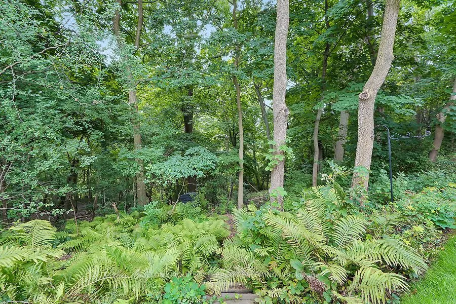 398 Old Riverside Drive, #6