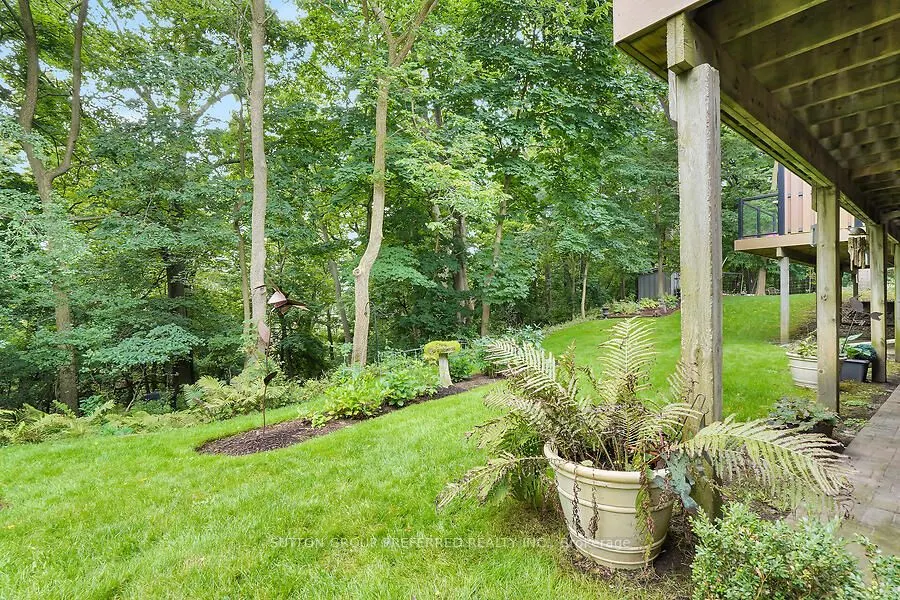 398 Old Riverside Drive, #6