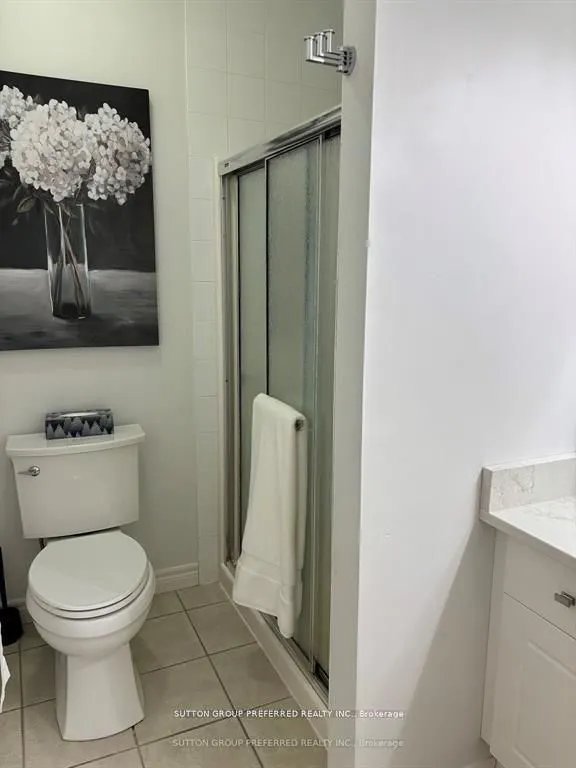398 Old Riverside Drive, #6
