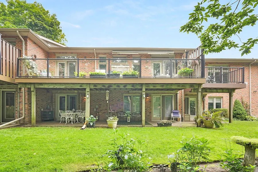 398 Old Riverside Drive, #6
