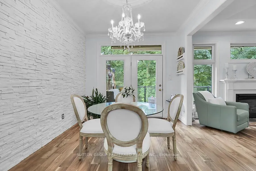 398 Old Riverside Drive, #6