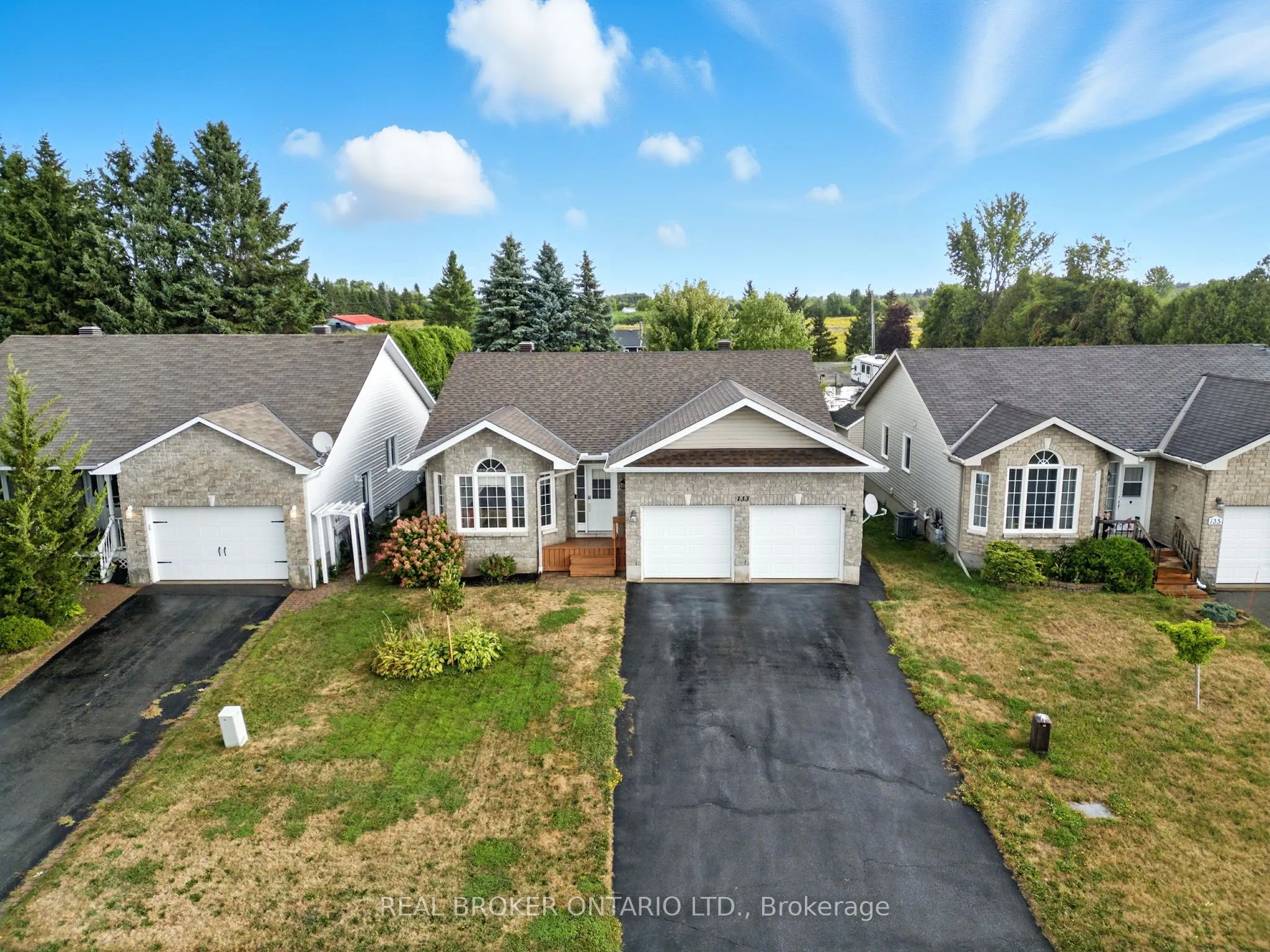 133 Raina Way