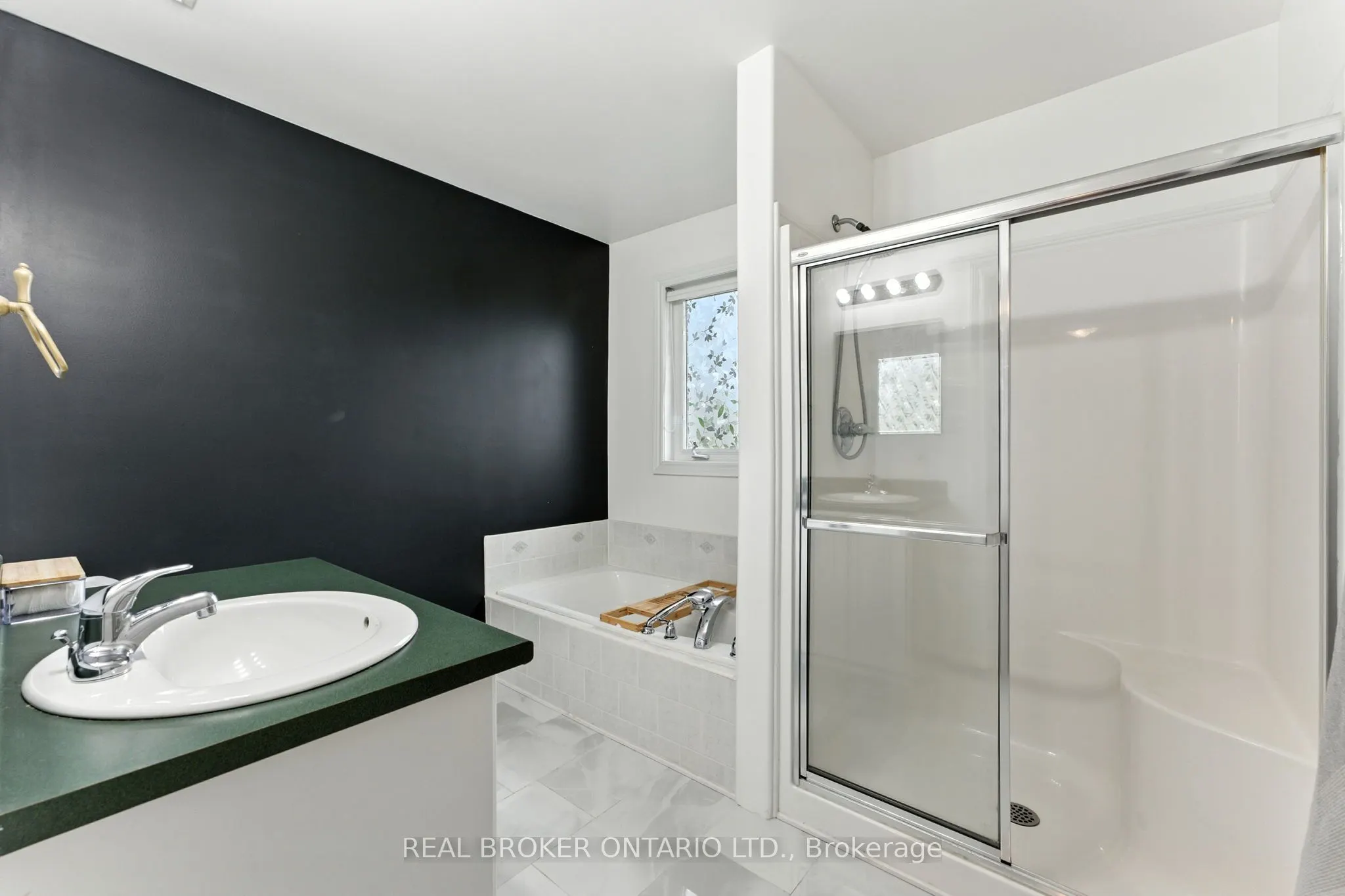133 Raina Way