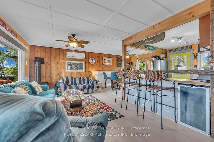 2090 Lakeshore Road