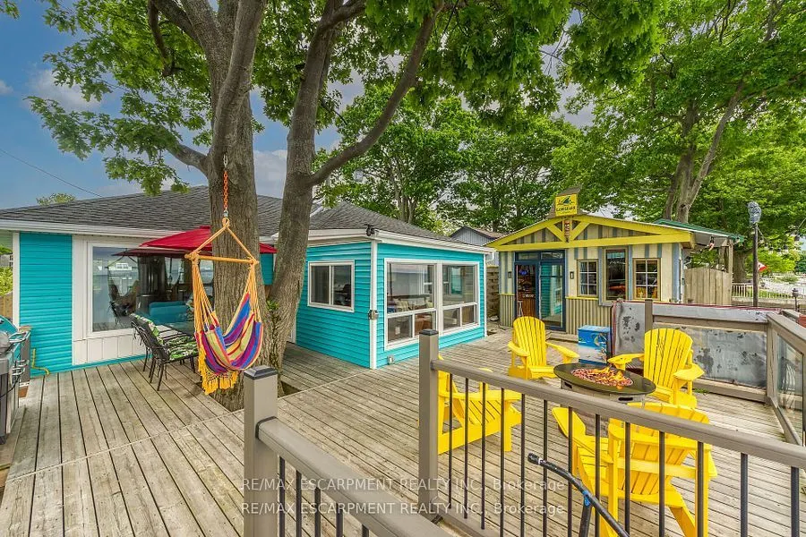 2090 Lakeshore Road
