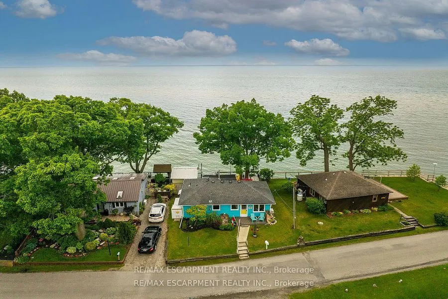 2090 Lakeshore Road