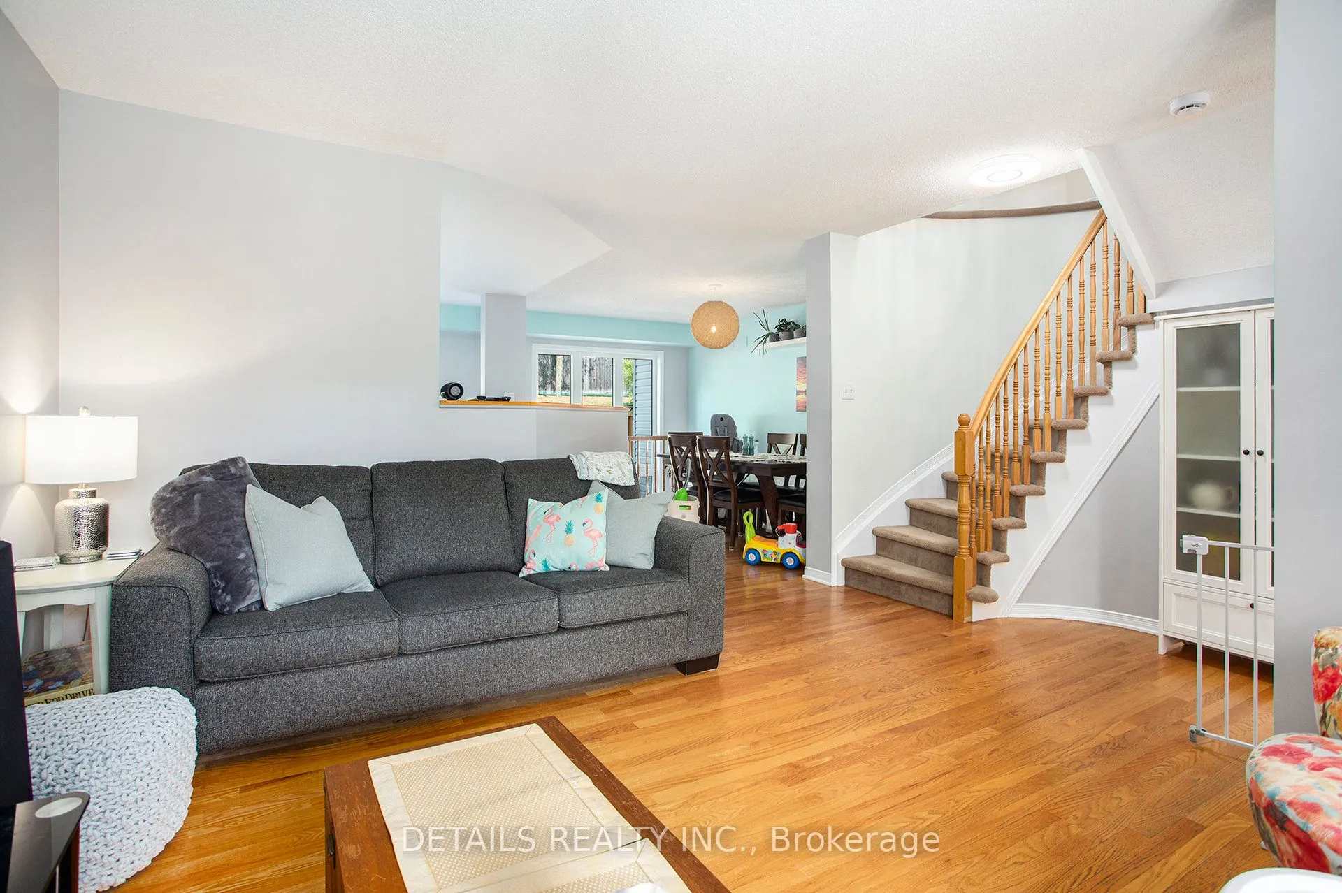 141 Duntroon Circle