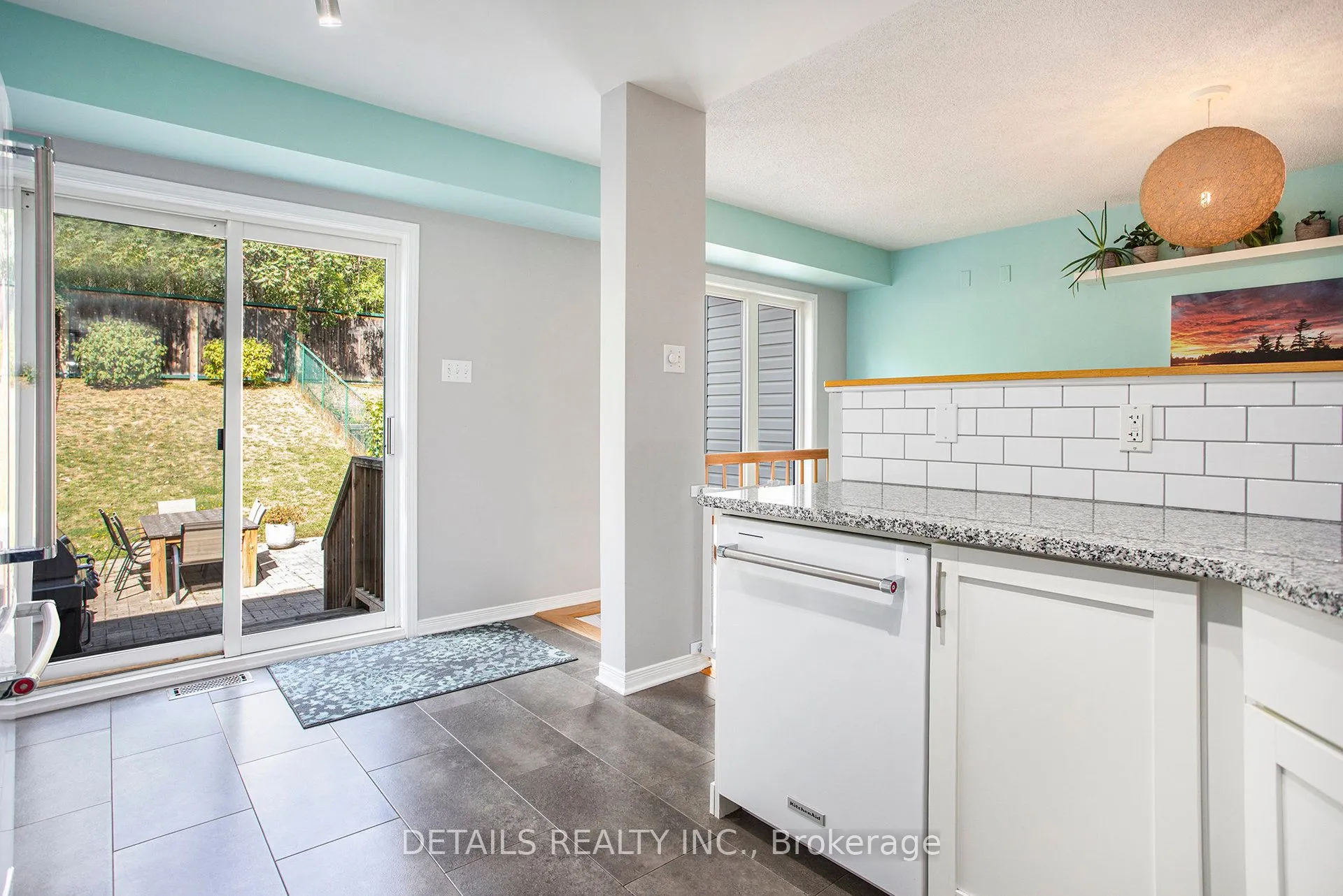 141 Duntroon Circle