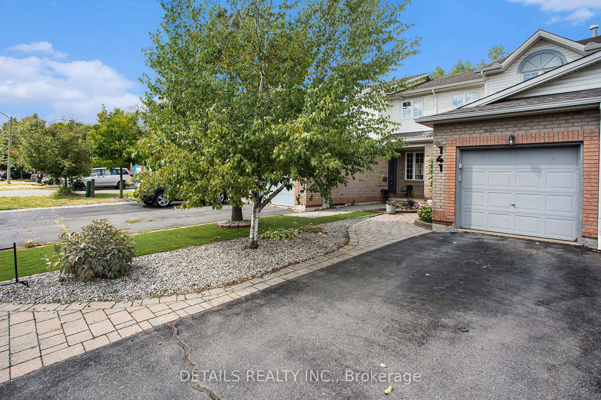 141 Duntroon Circle