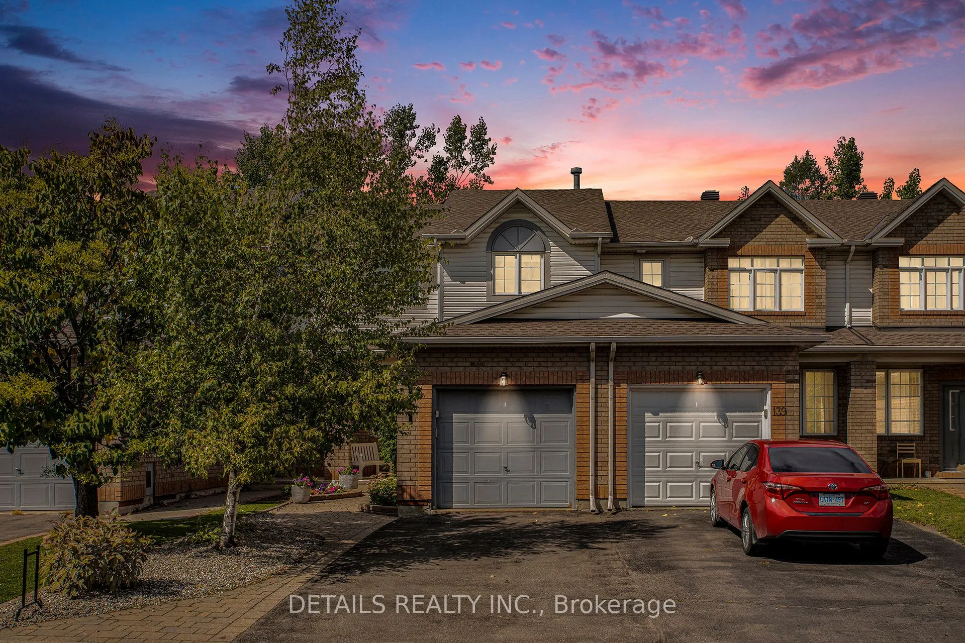 141 Duntroon Circle