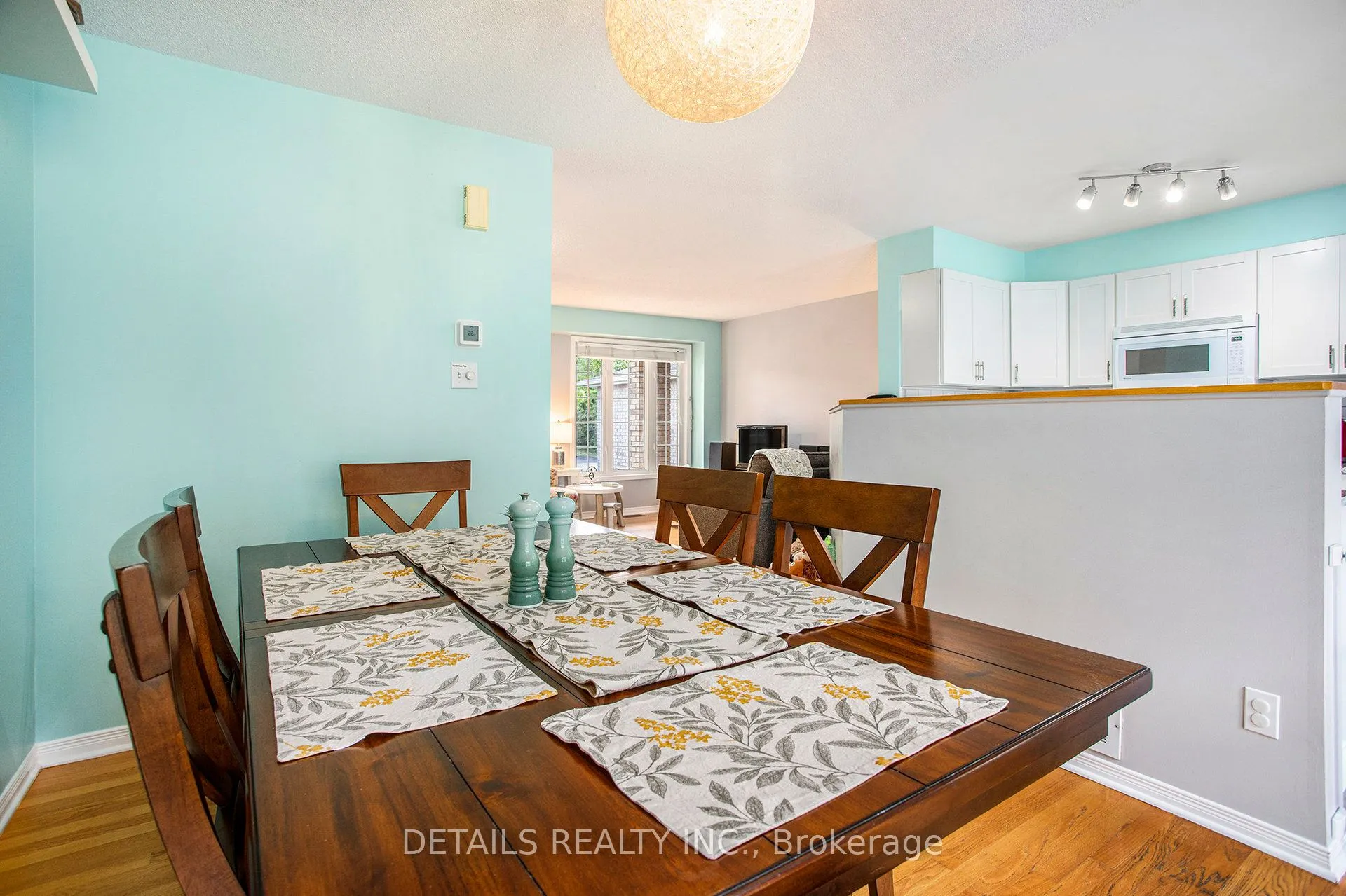 141 Duntroon Circle