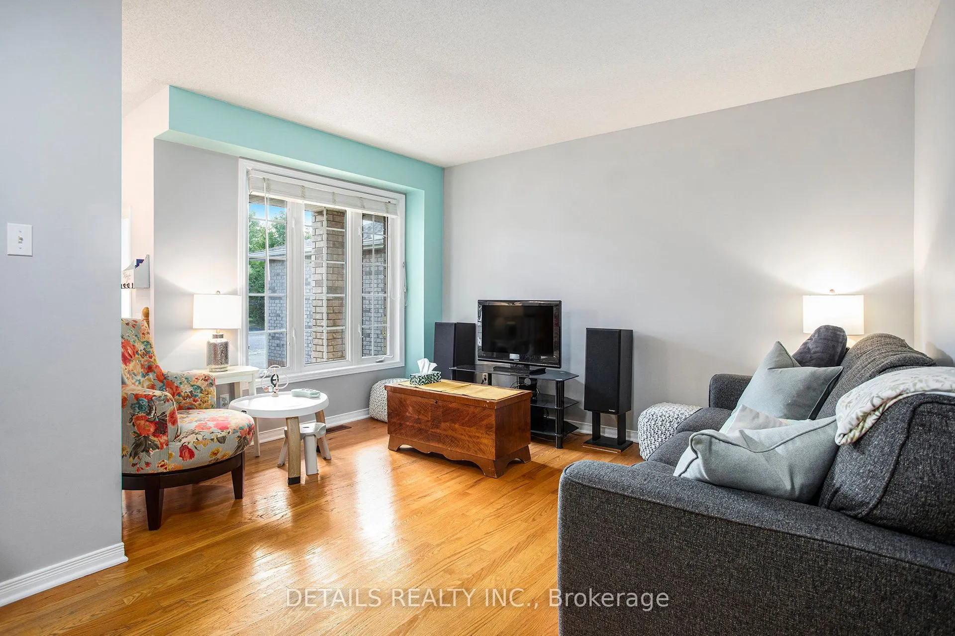 141 Duntroon Circle
