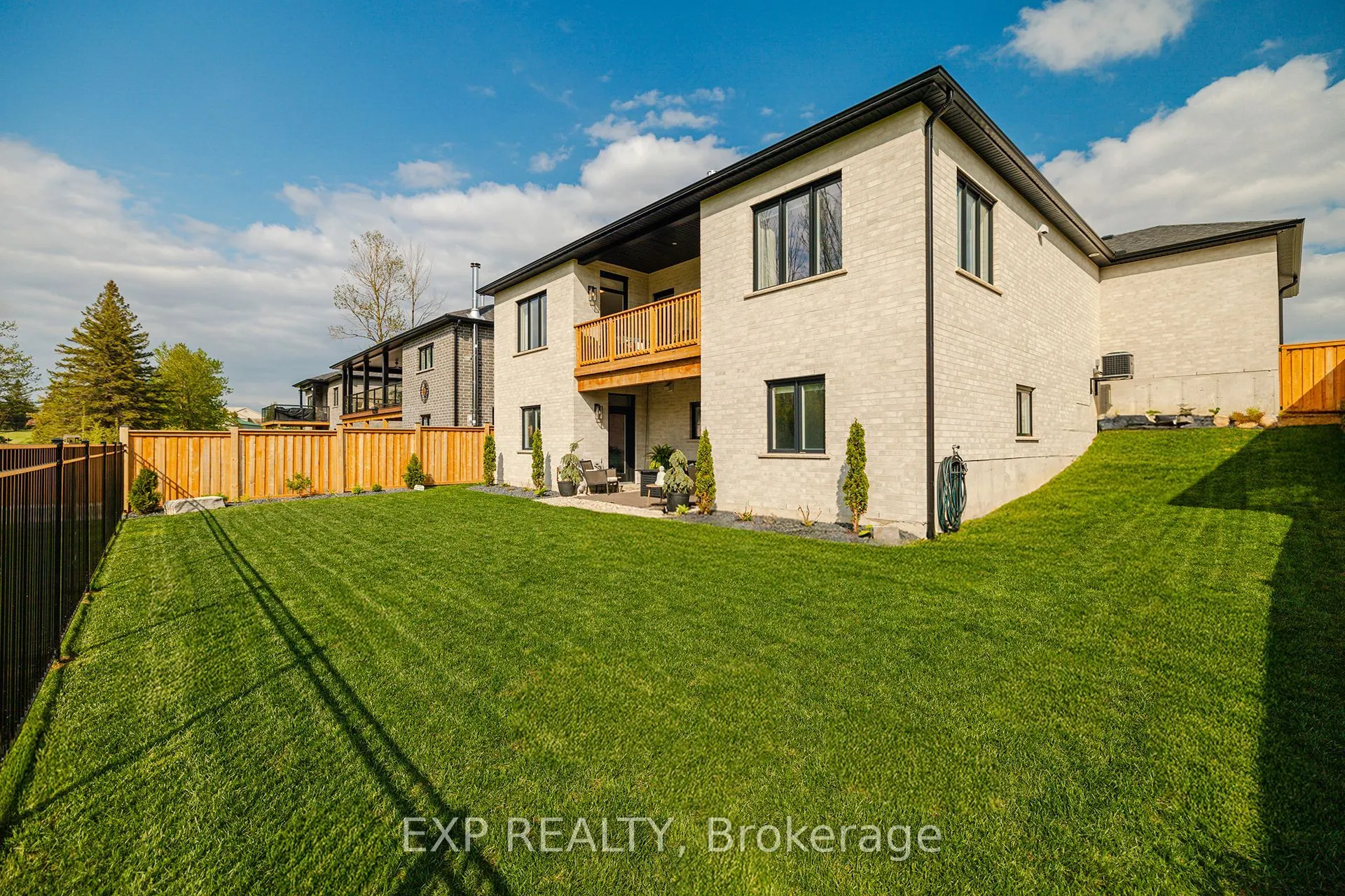 41 Gilmer Crescent