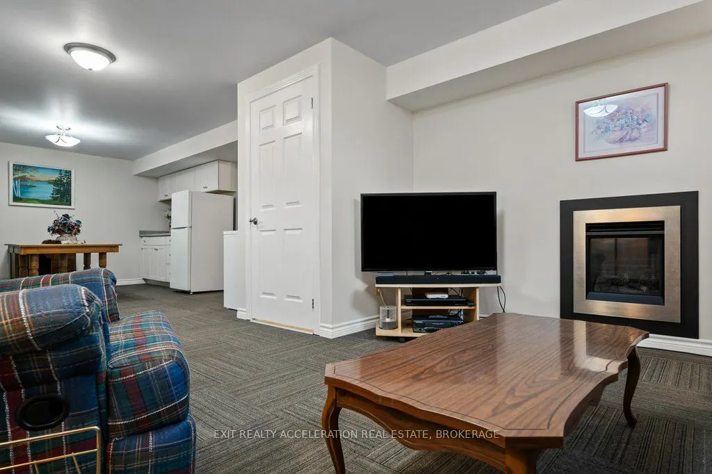 21 Kanvers Way