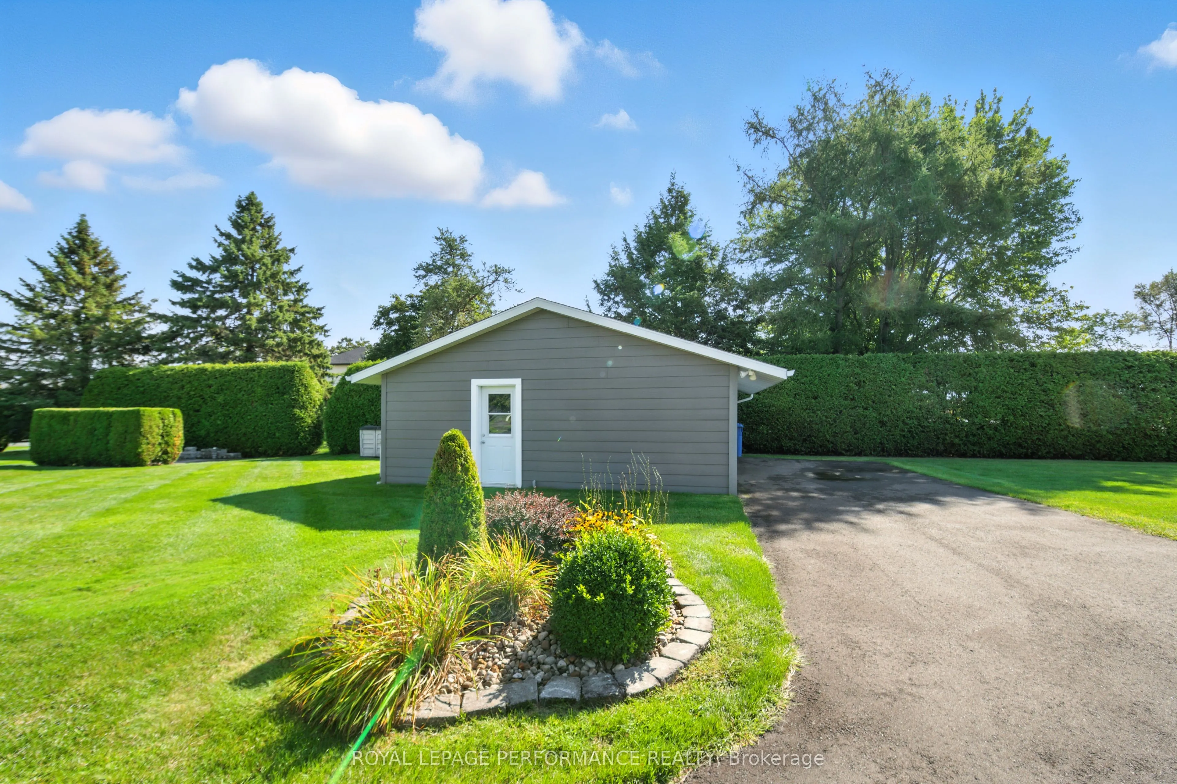 3745 Front Road