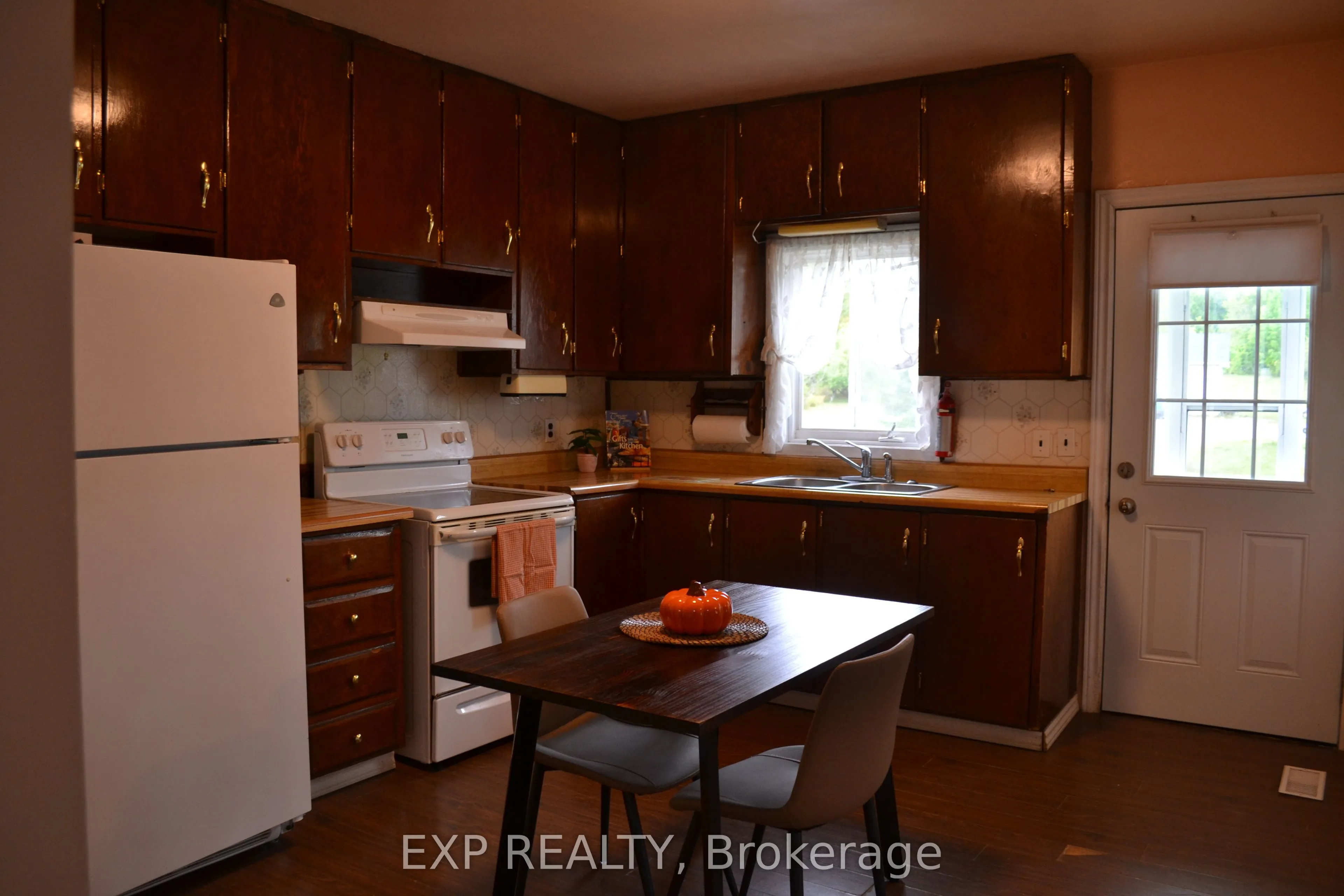 1650 Eady Road