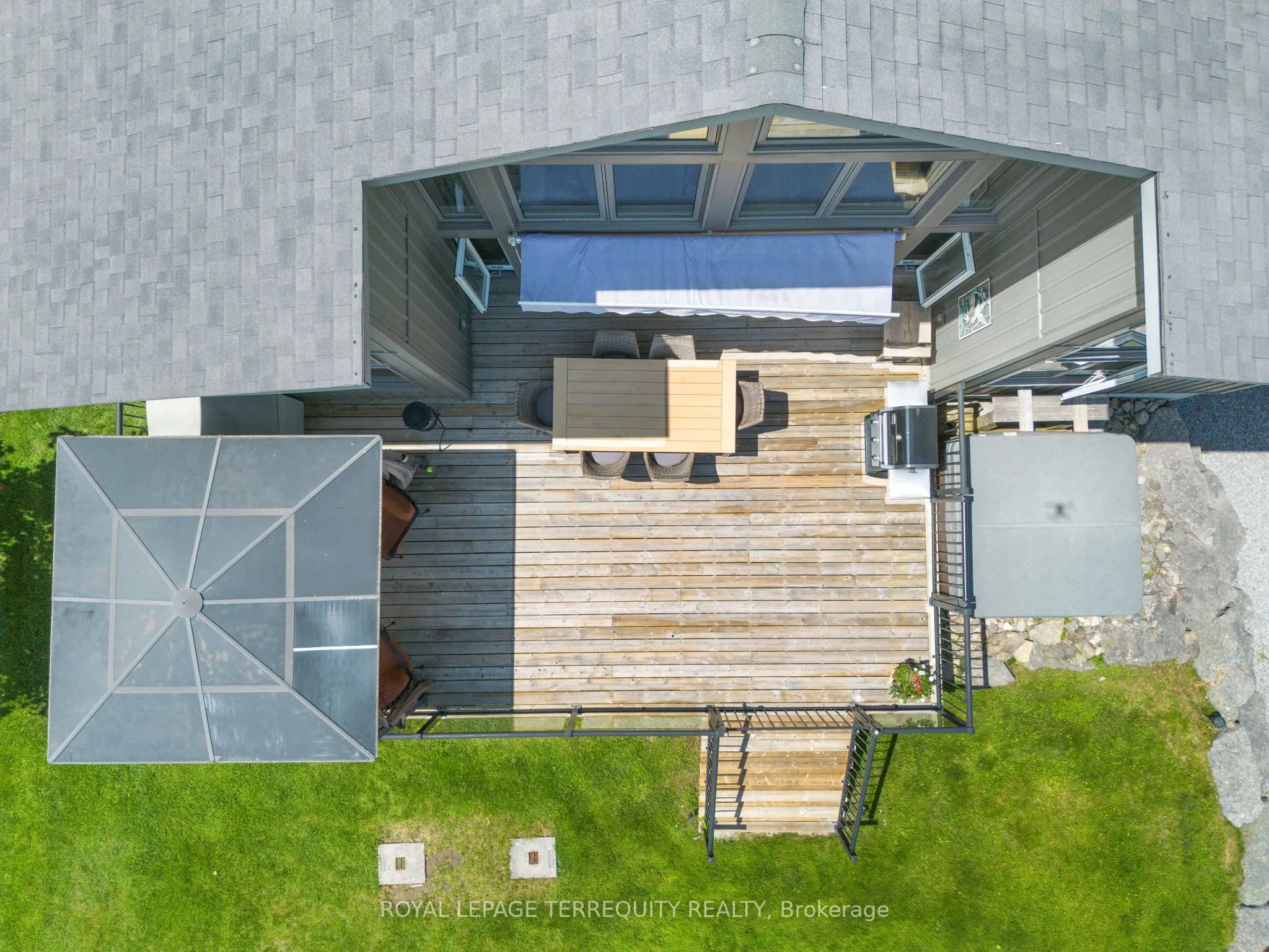 18 Miller Road