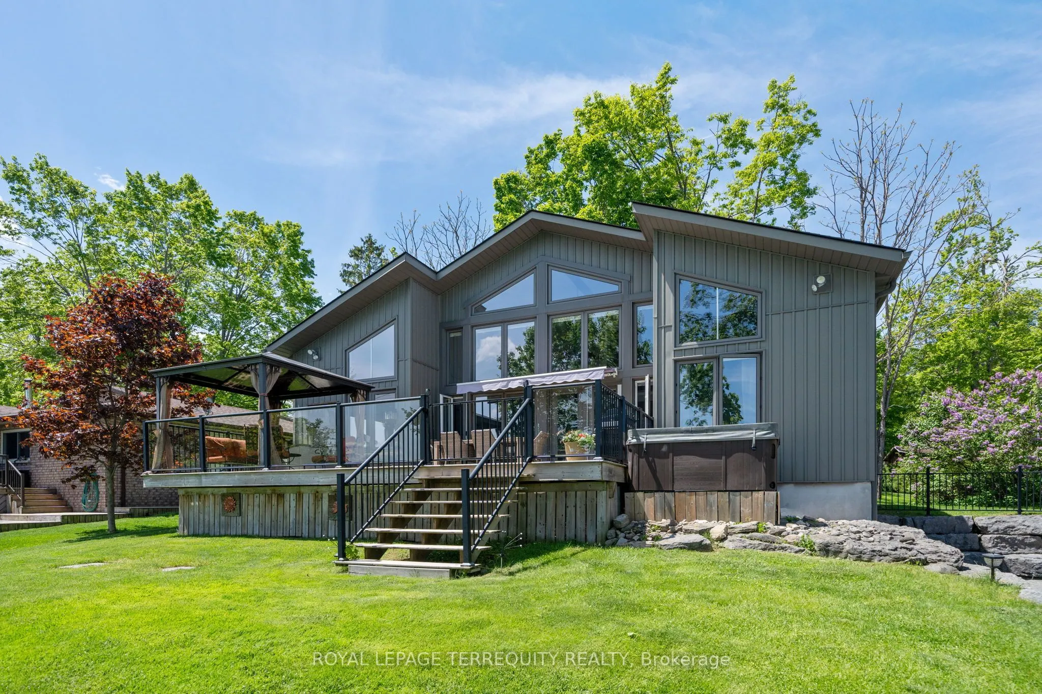 18 Miller Road