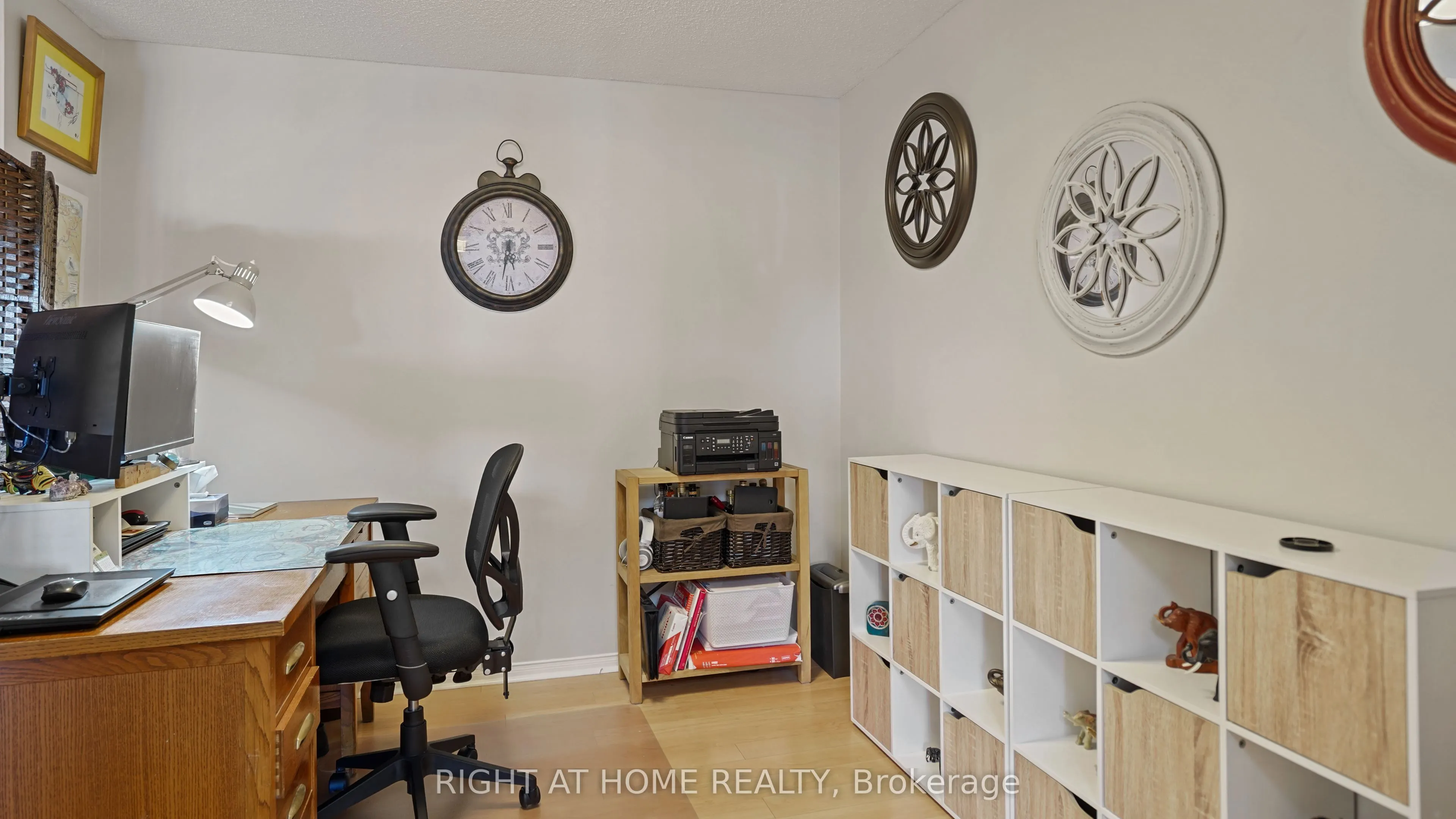 265 Westcourt Place, #705