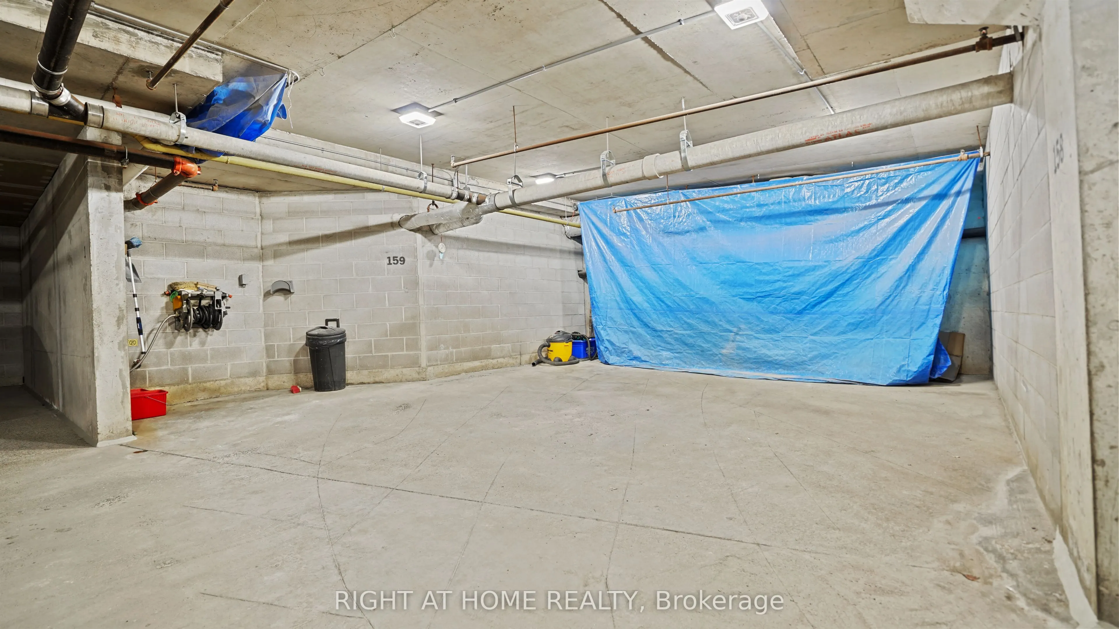 265 Westcourt Place, #705