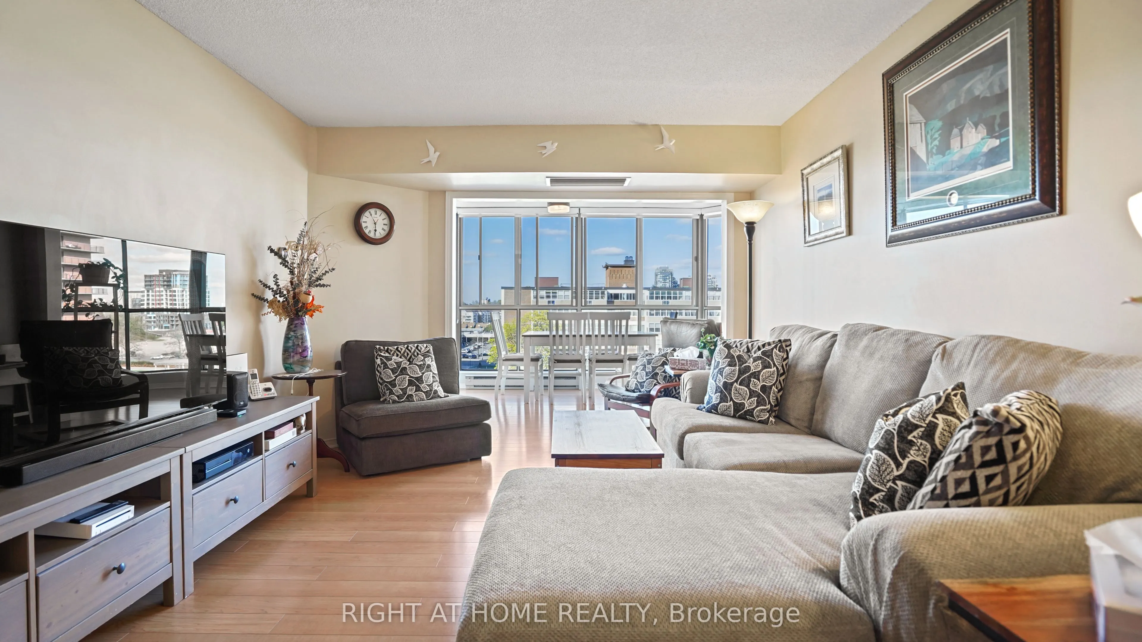 265 Westcourt Place, #705
