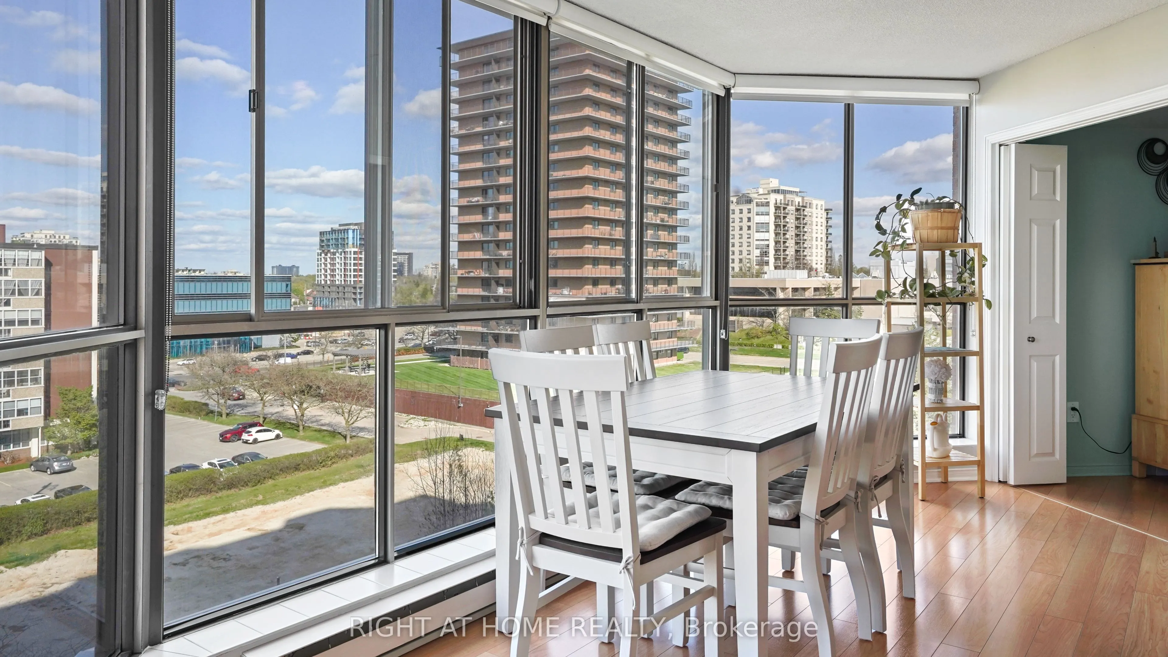 265 Westcourt Place, #705