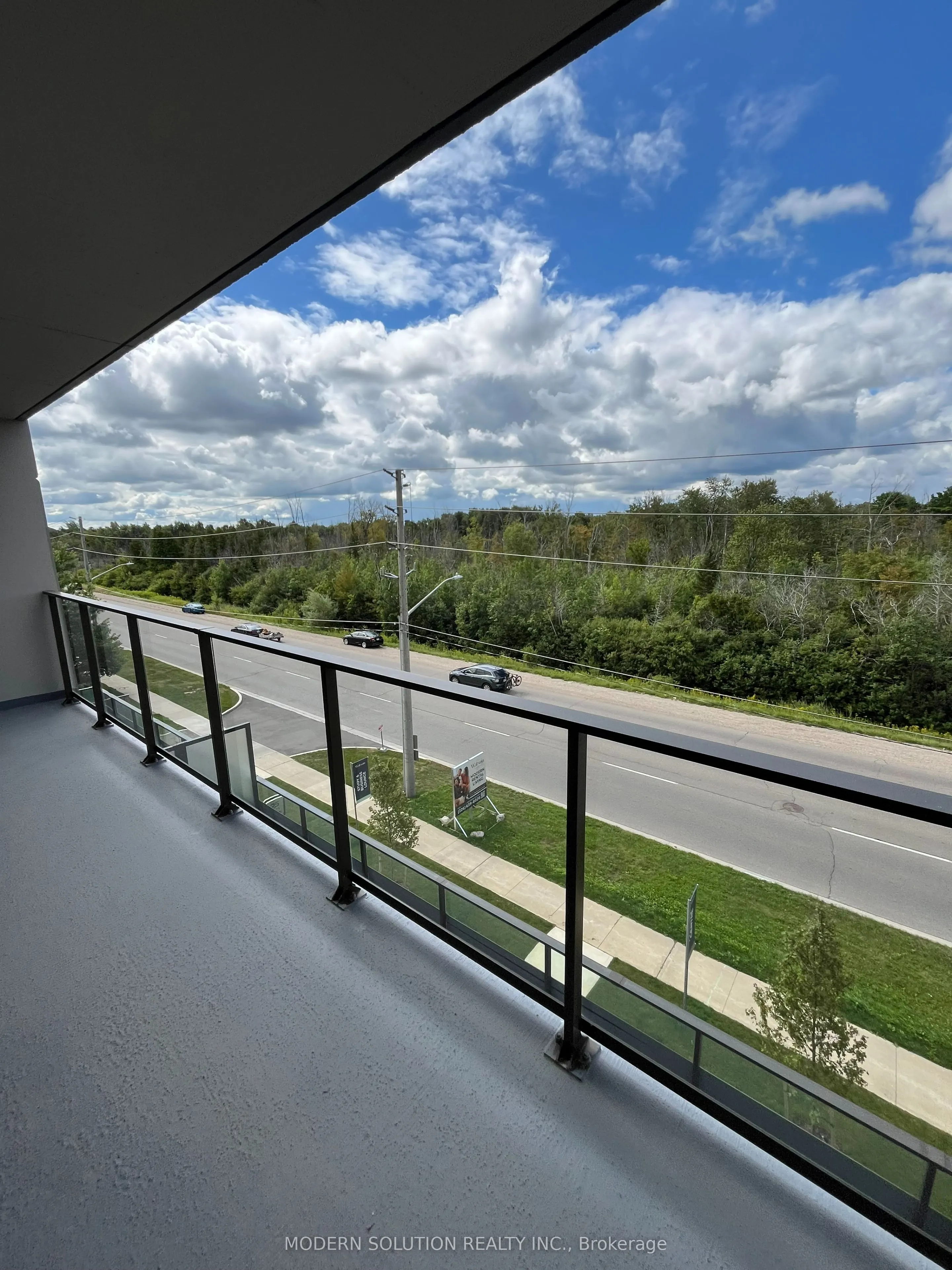 425 Watson Parkway N, #412