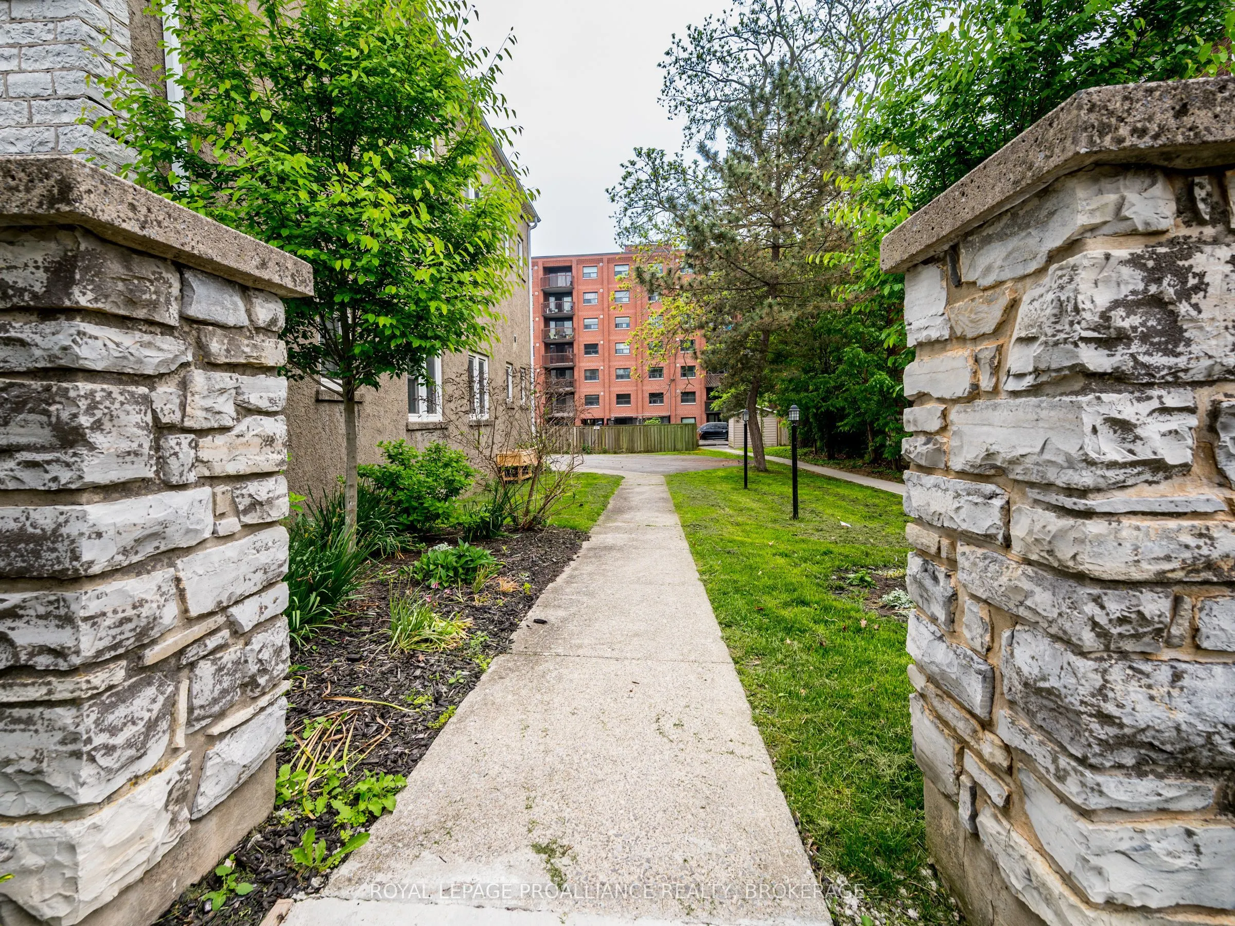 131 King Street E, #7