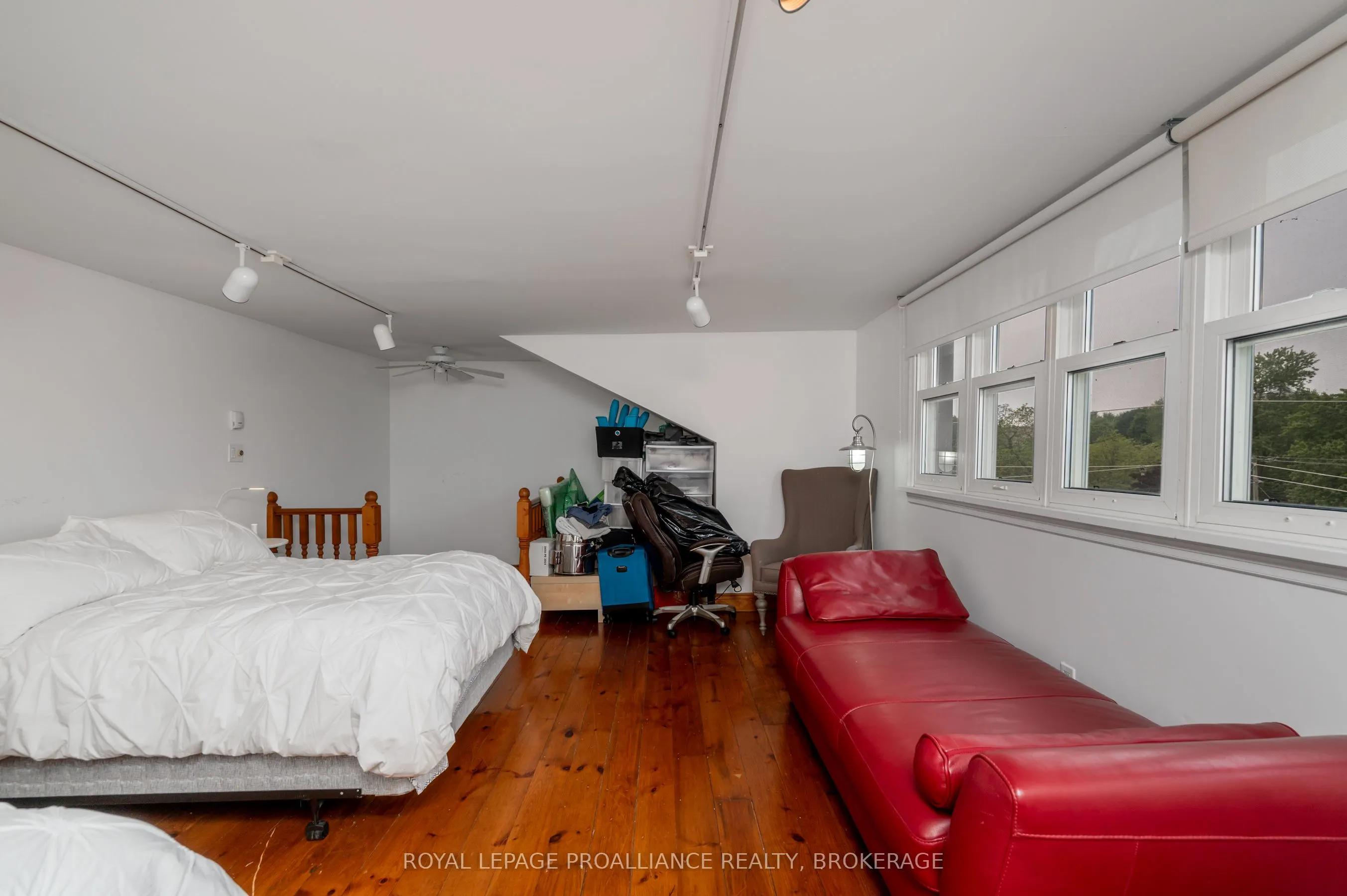 131 King Street E, #7