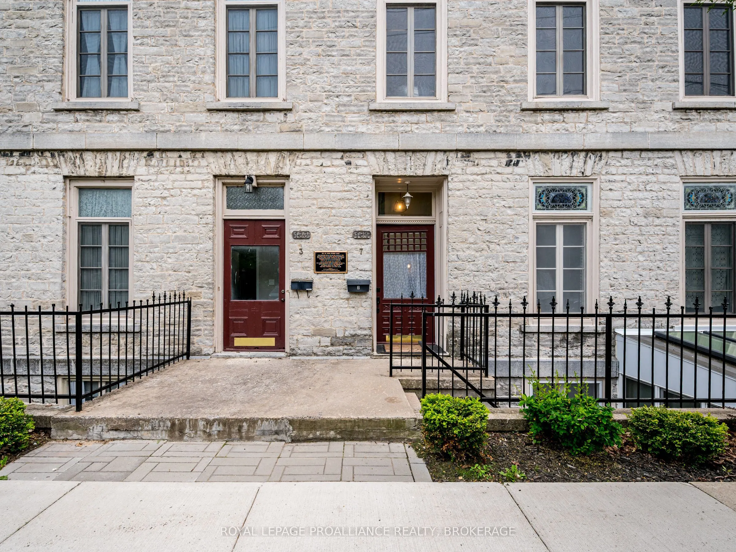 131 King Street E, #7