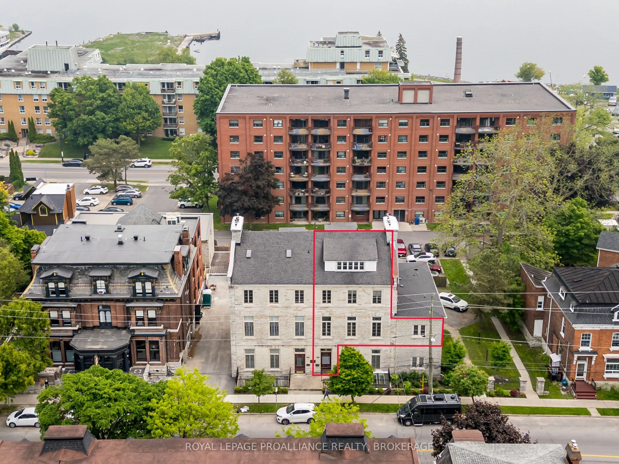 131 King Street E, #7
