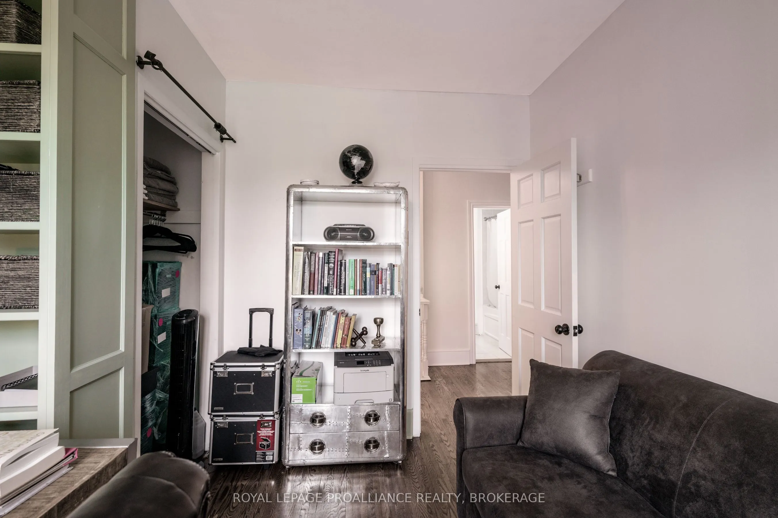 131 King Street E, #7