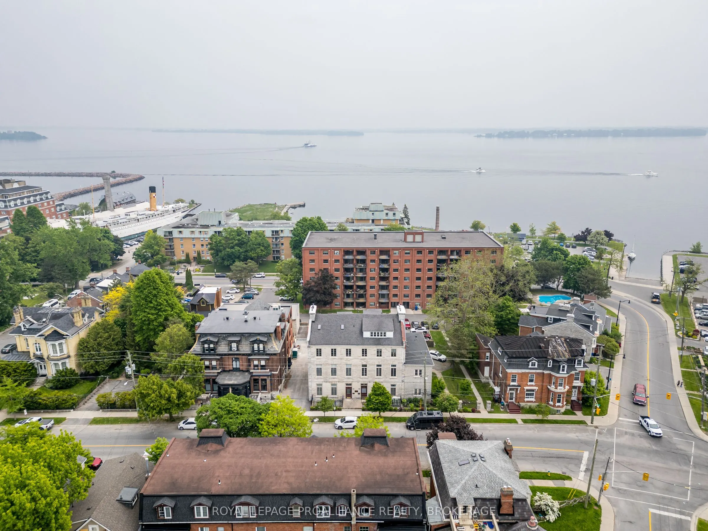 131 King Street E, #7