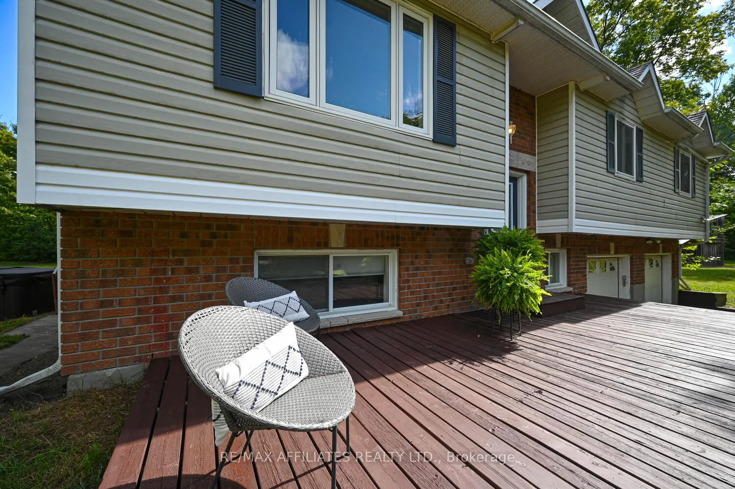 496 Ford Road