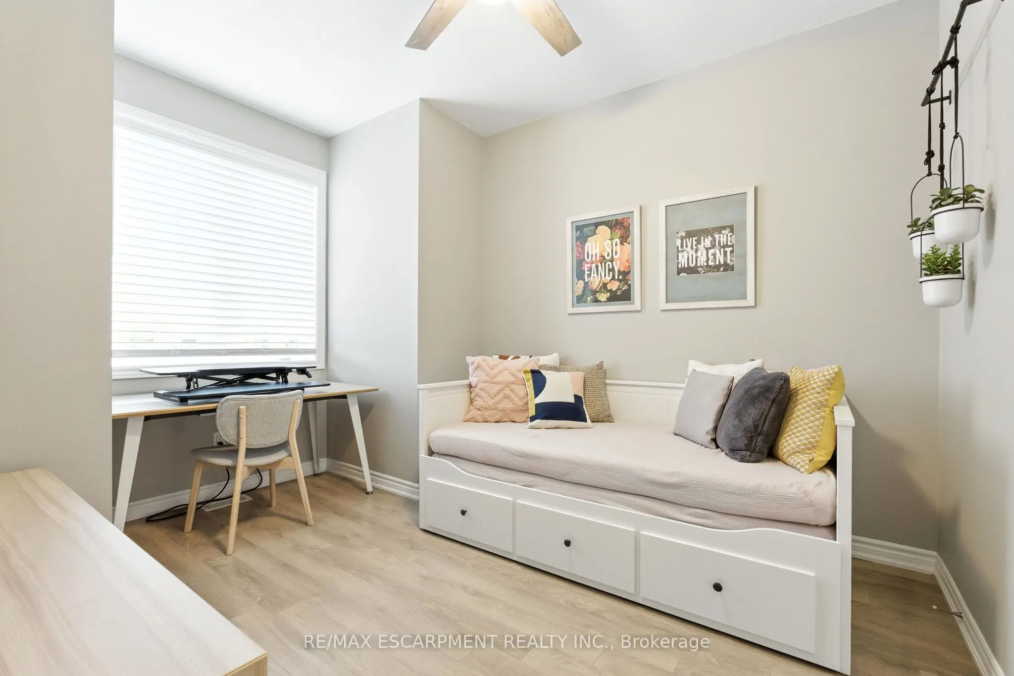 219 Dundas Street E, #46