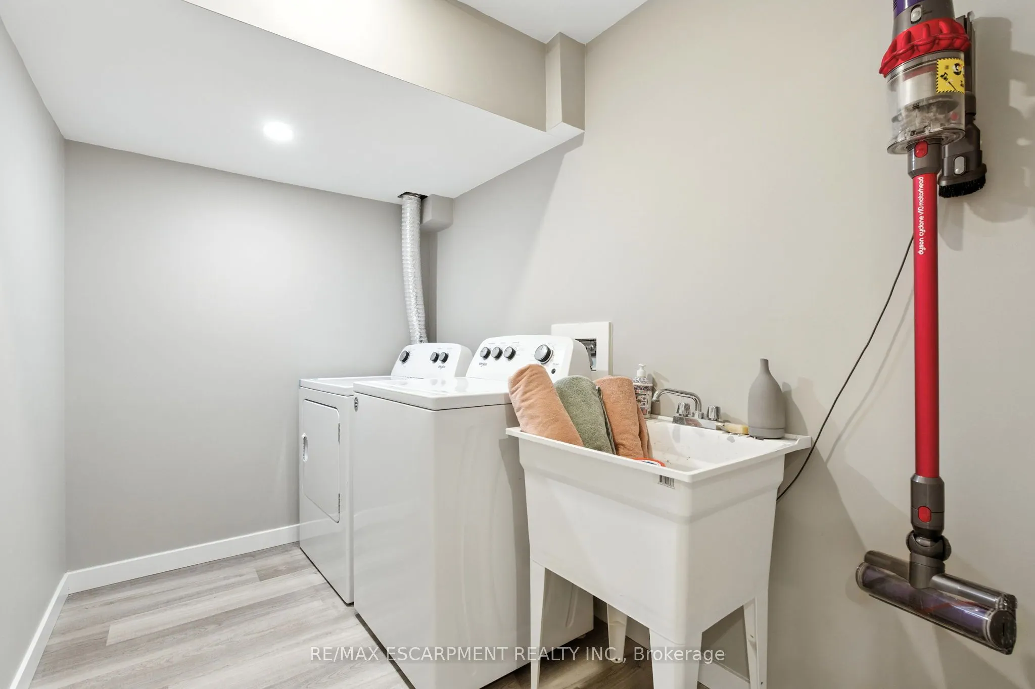 219 Dundas Street E, #46