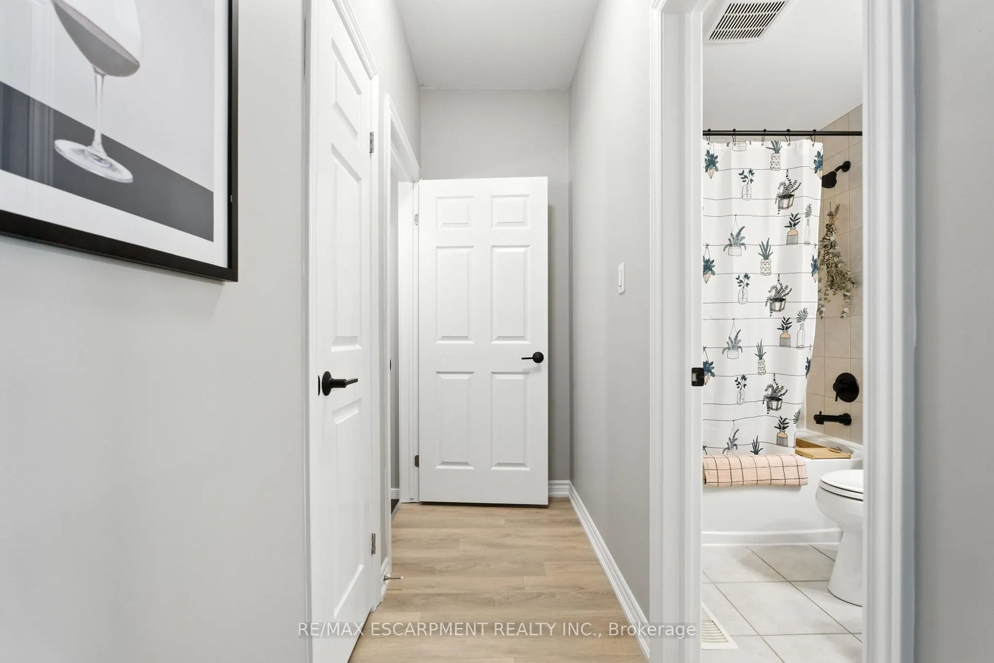219 Dundas Street E, #46
