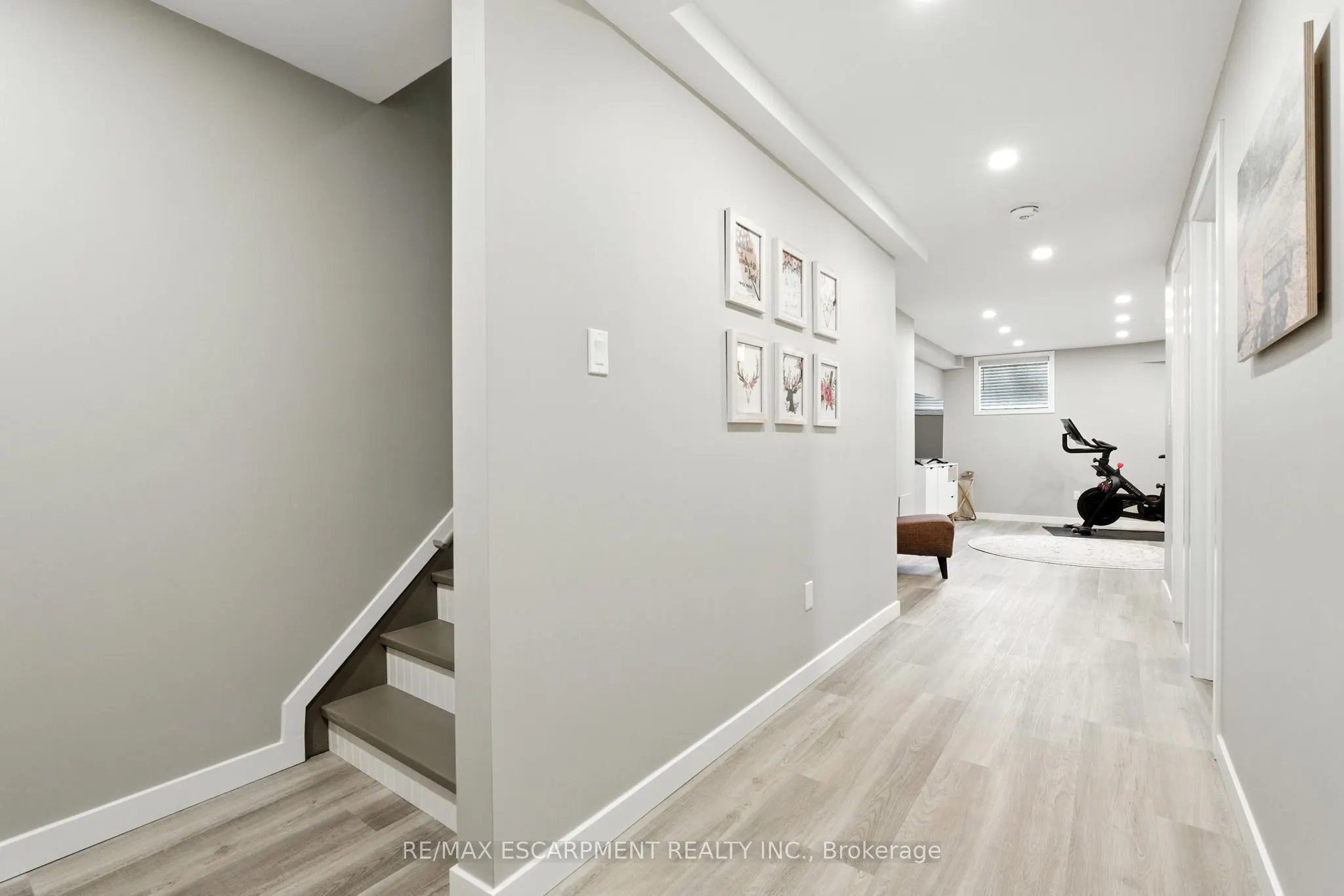 219 Dundas Street E, #46