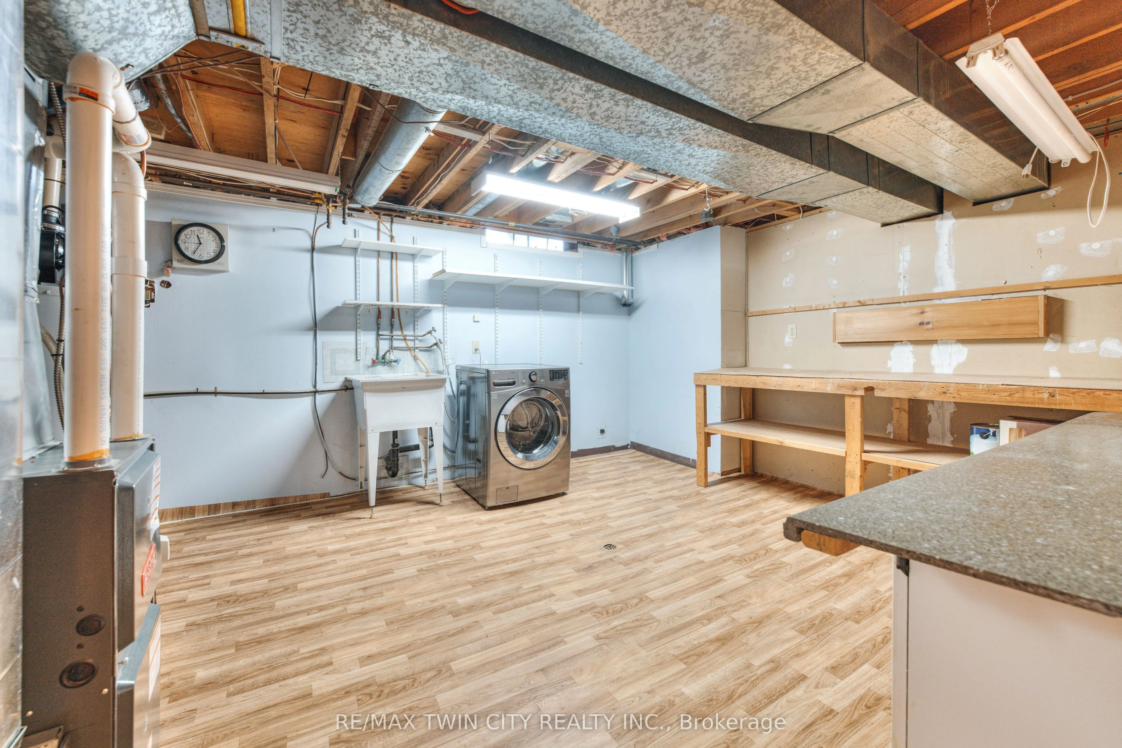 28 Underhill Crescent, #8